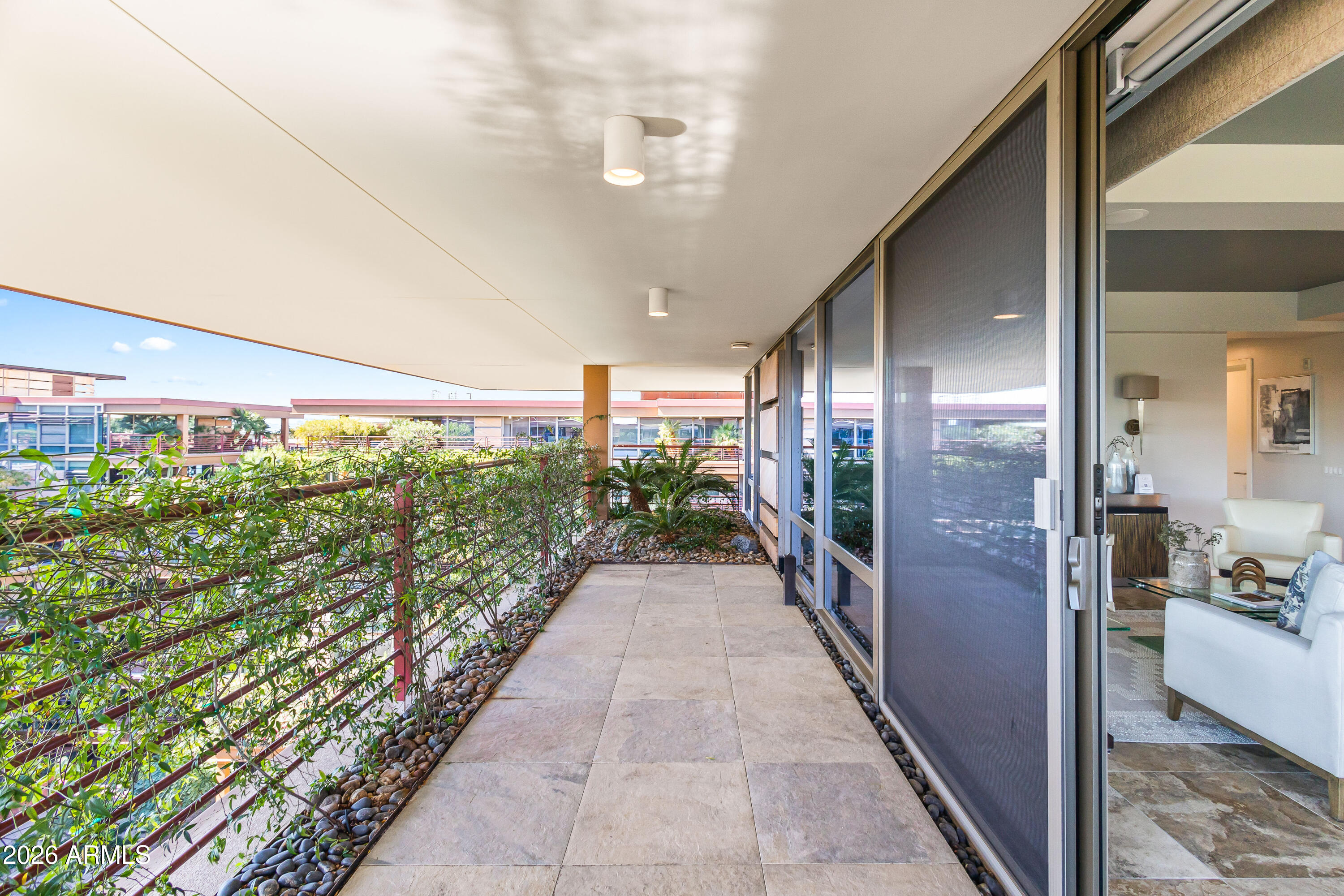 7131 E RANCHO VISTA Drive 7011