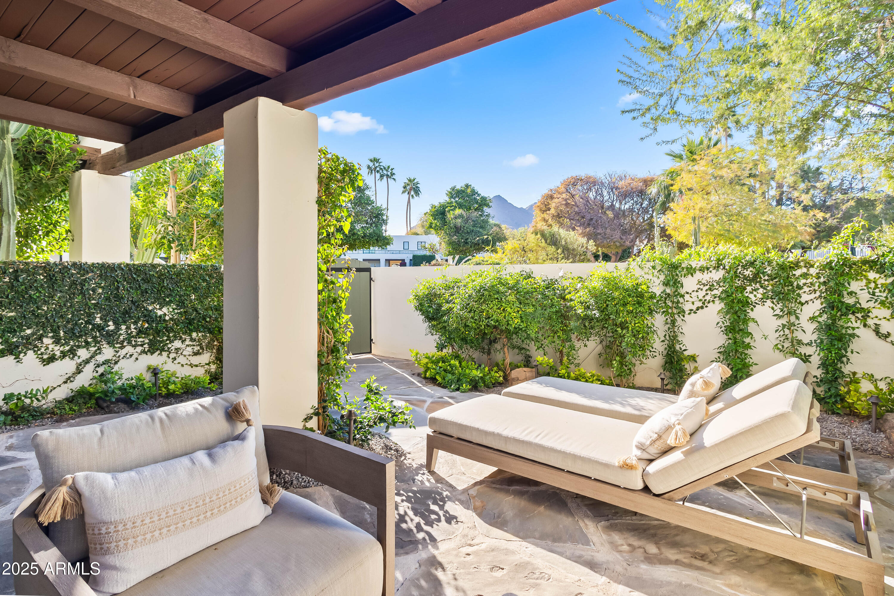 5101 N CASA BLANCA Drive 25