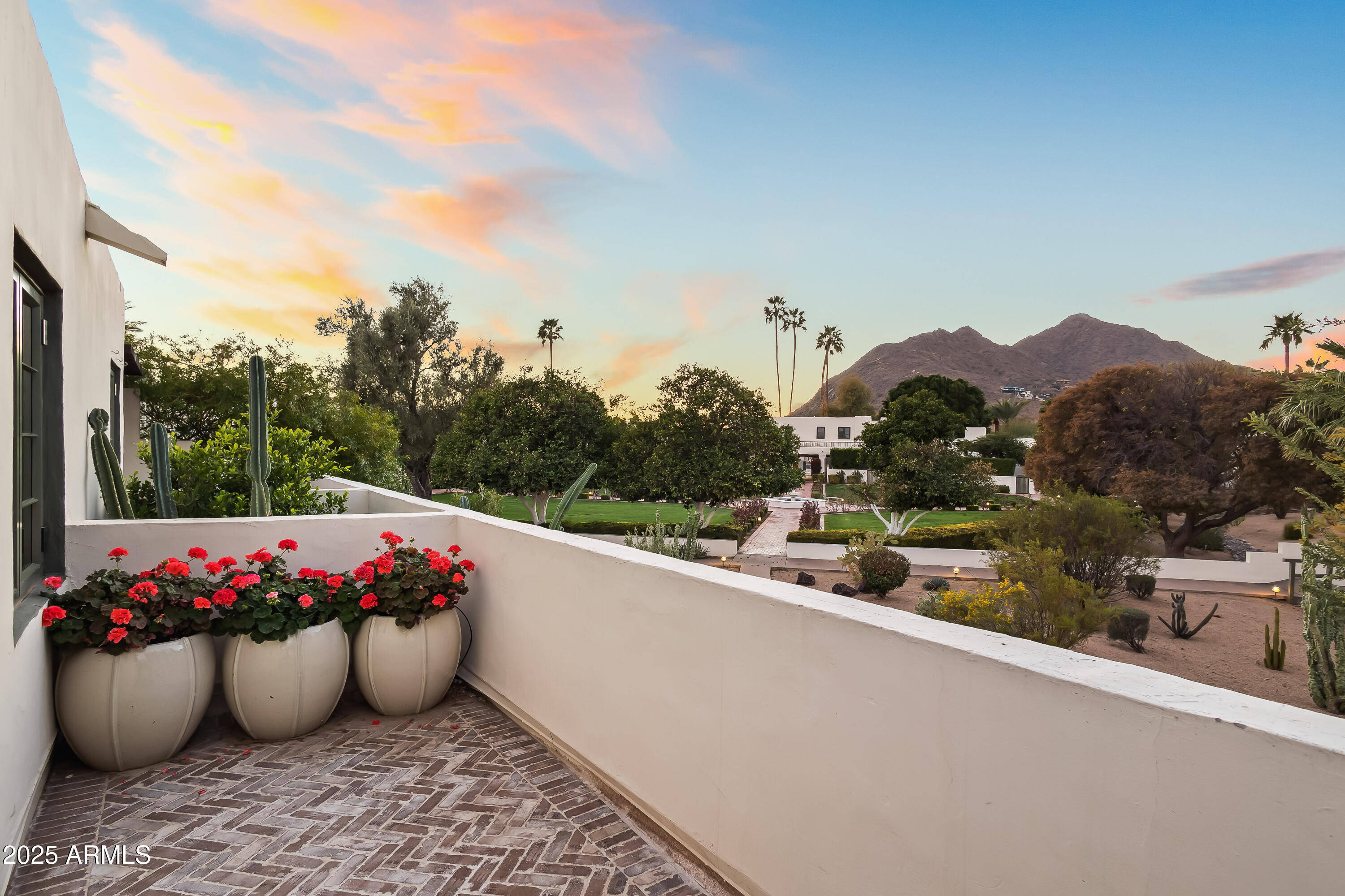 5101 N CASA BLANCA Drive 25