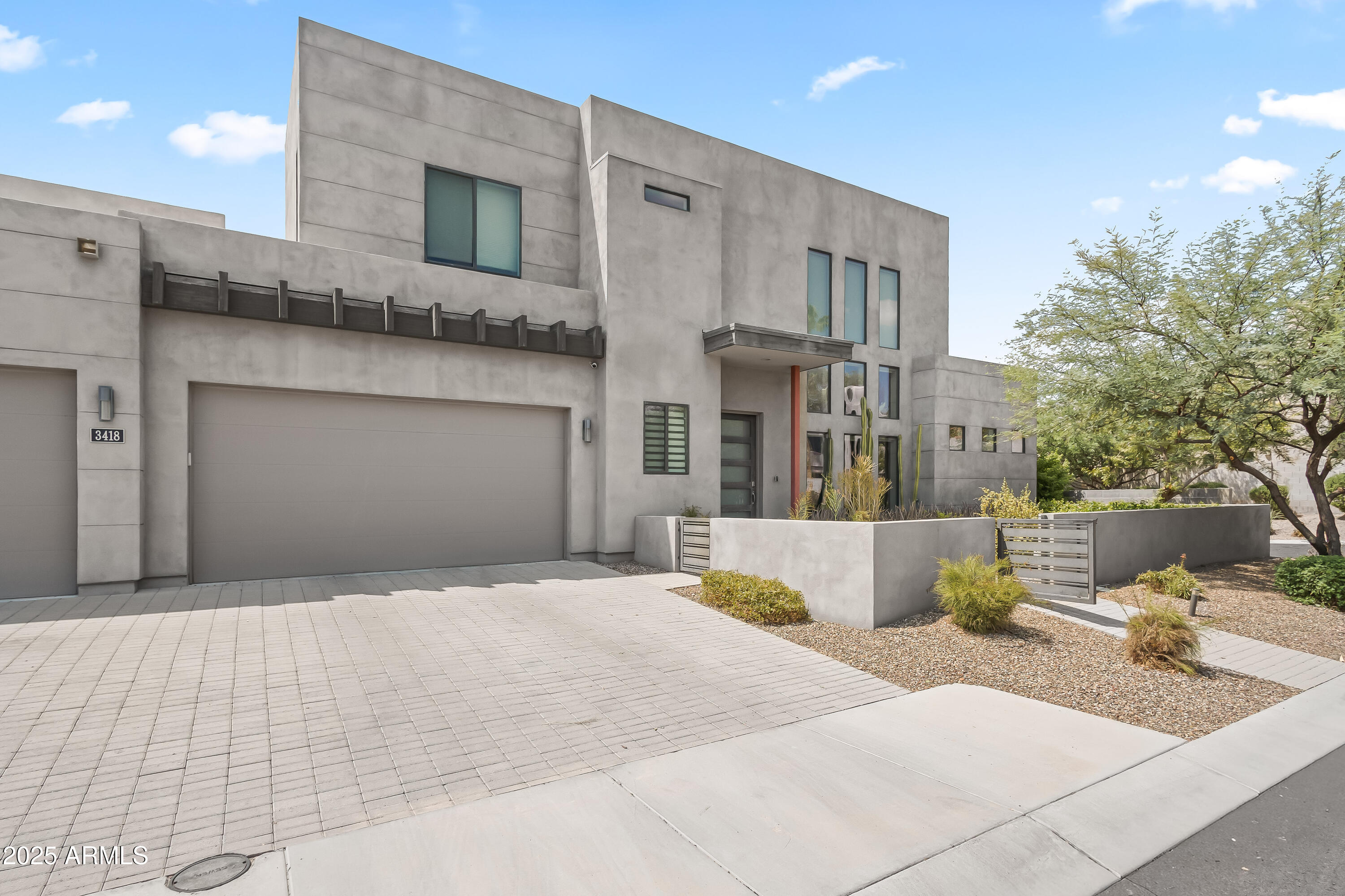 3418 N 62ND Street