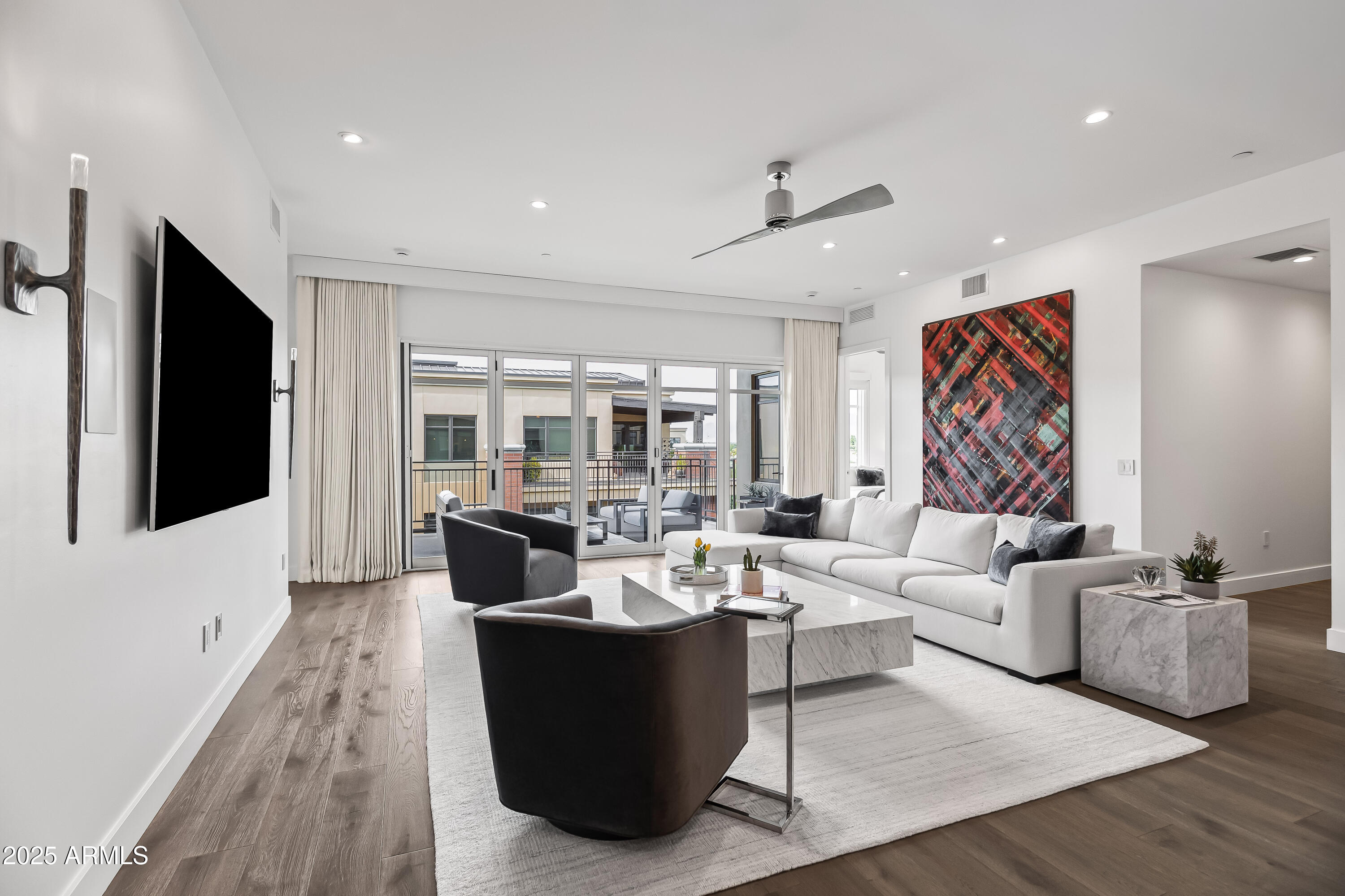 6166 N SCOTTSDALE Road A4004