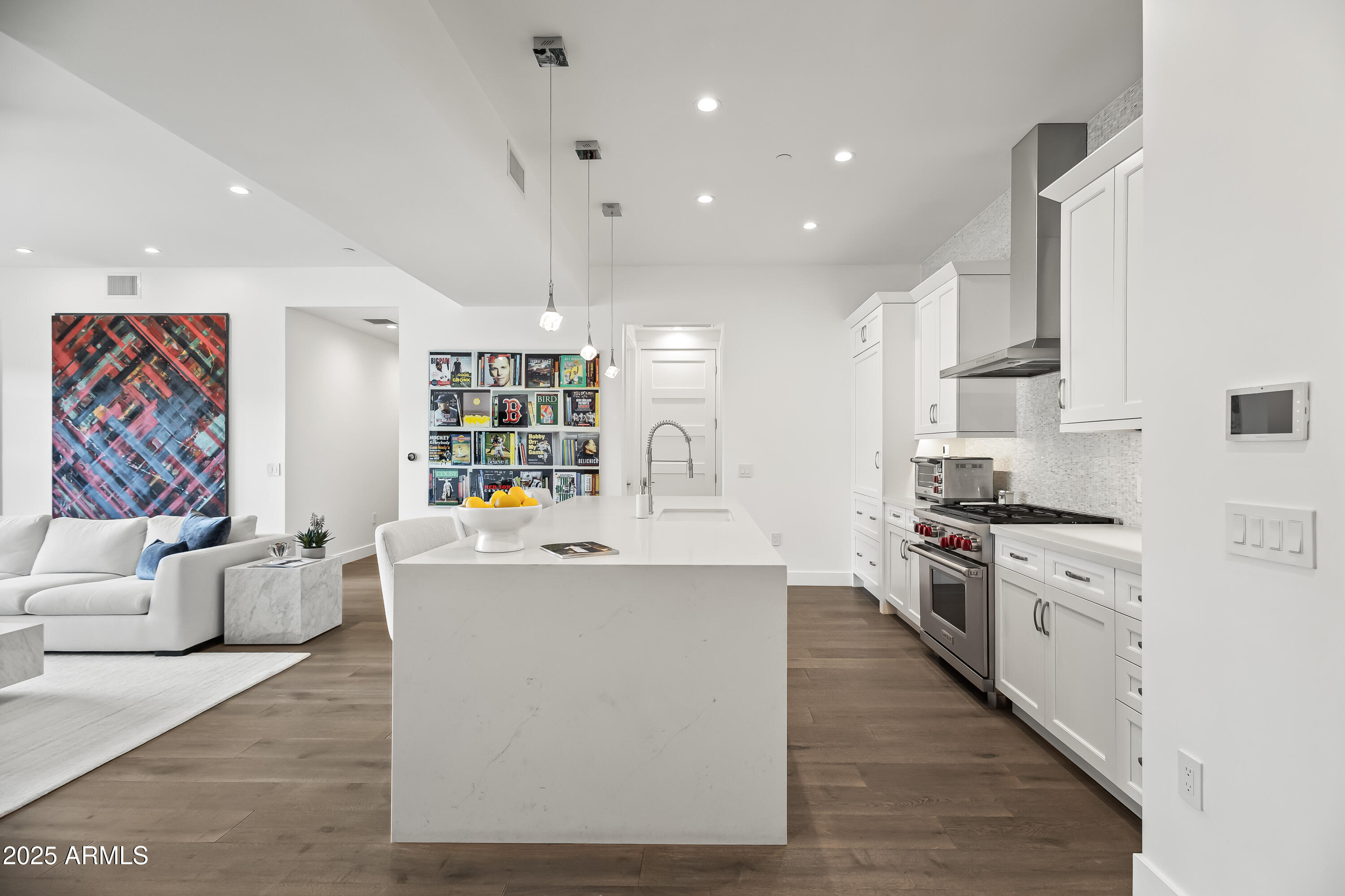 6166 N SCOTTSDALE Road A4004