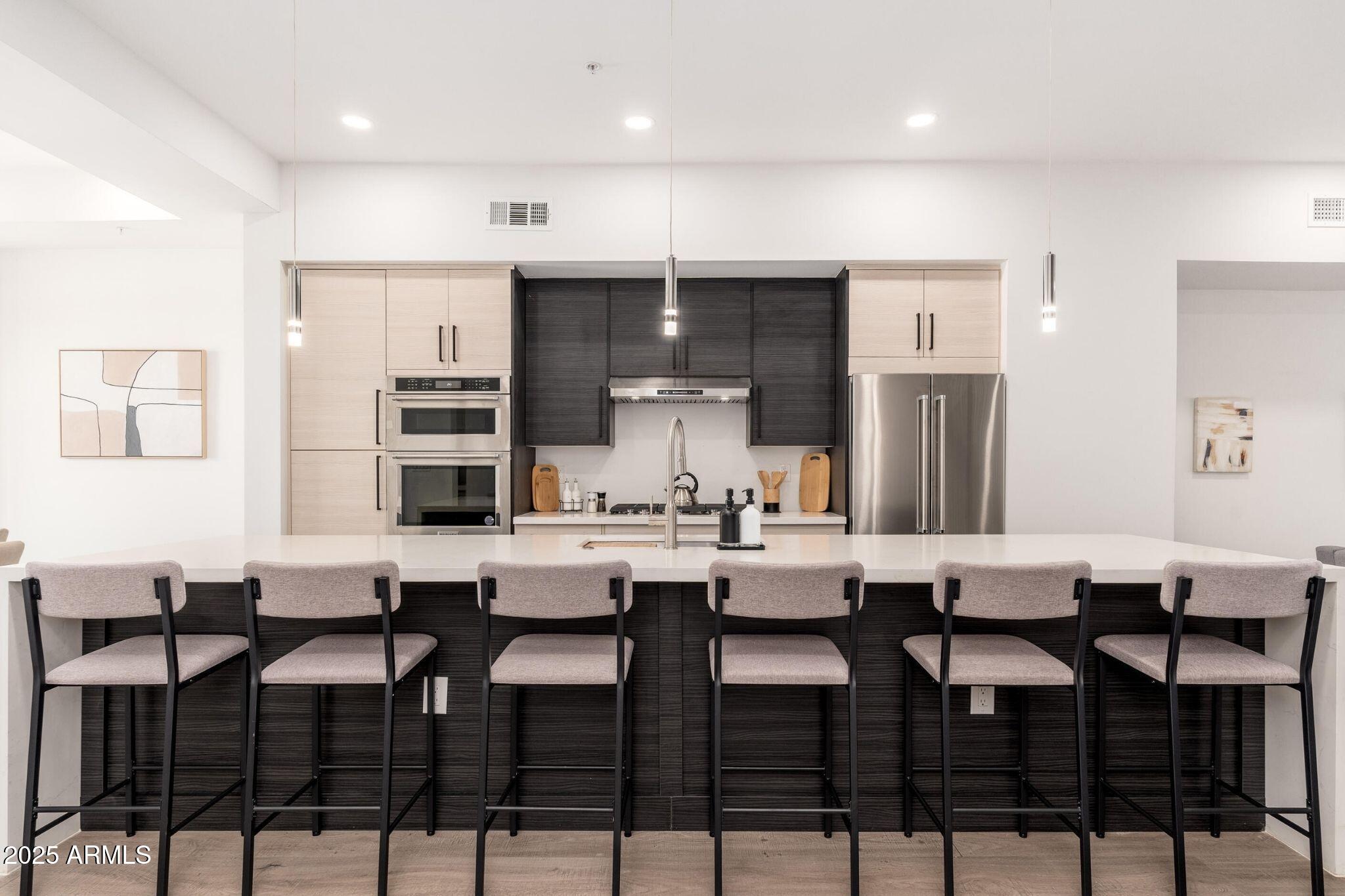 7788 E MAIN Street, 1001