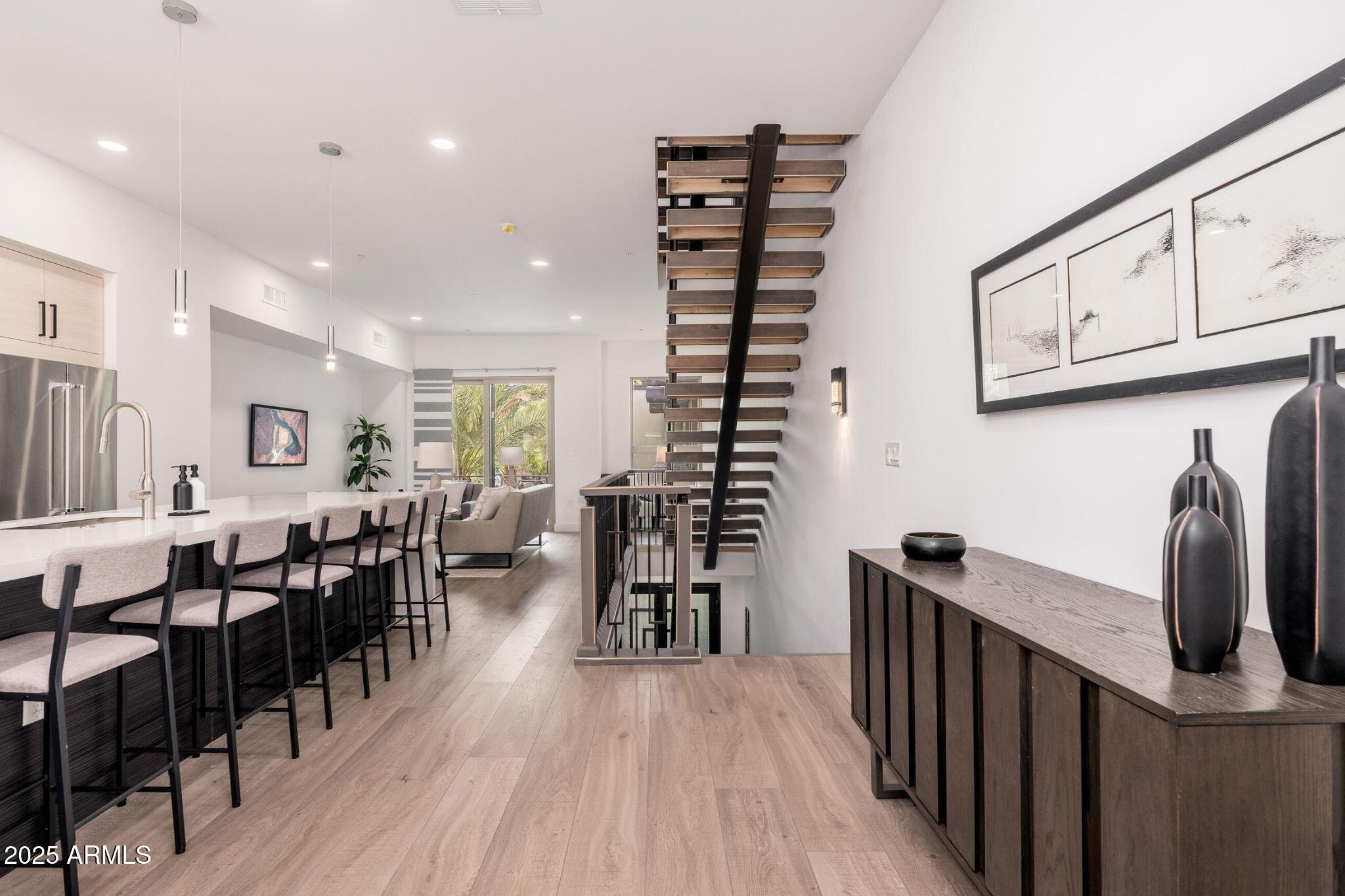 7788 E MAIN Street, 1001