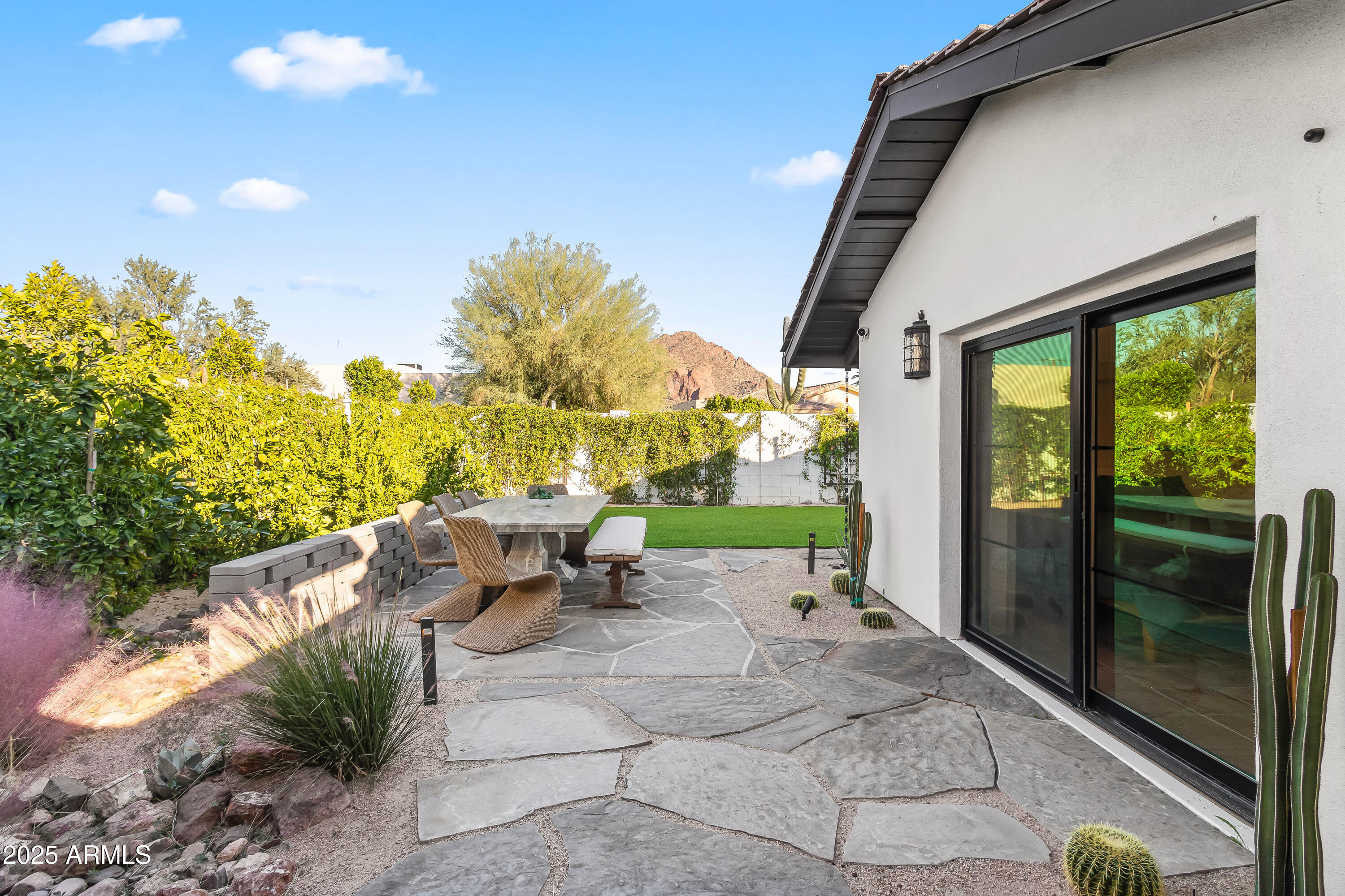 4142 E STANFORD Drive