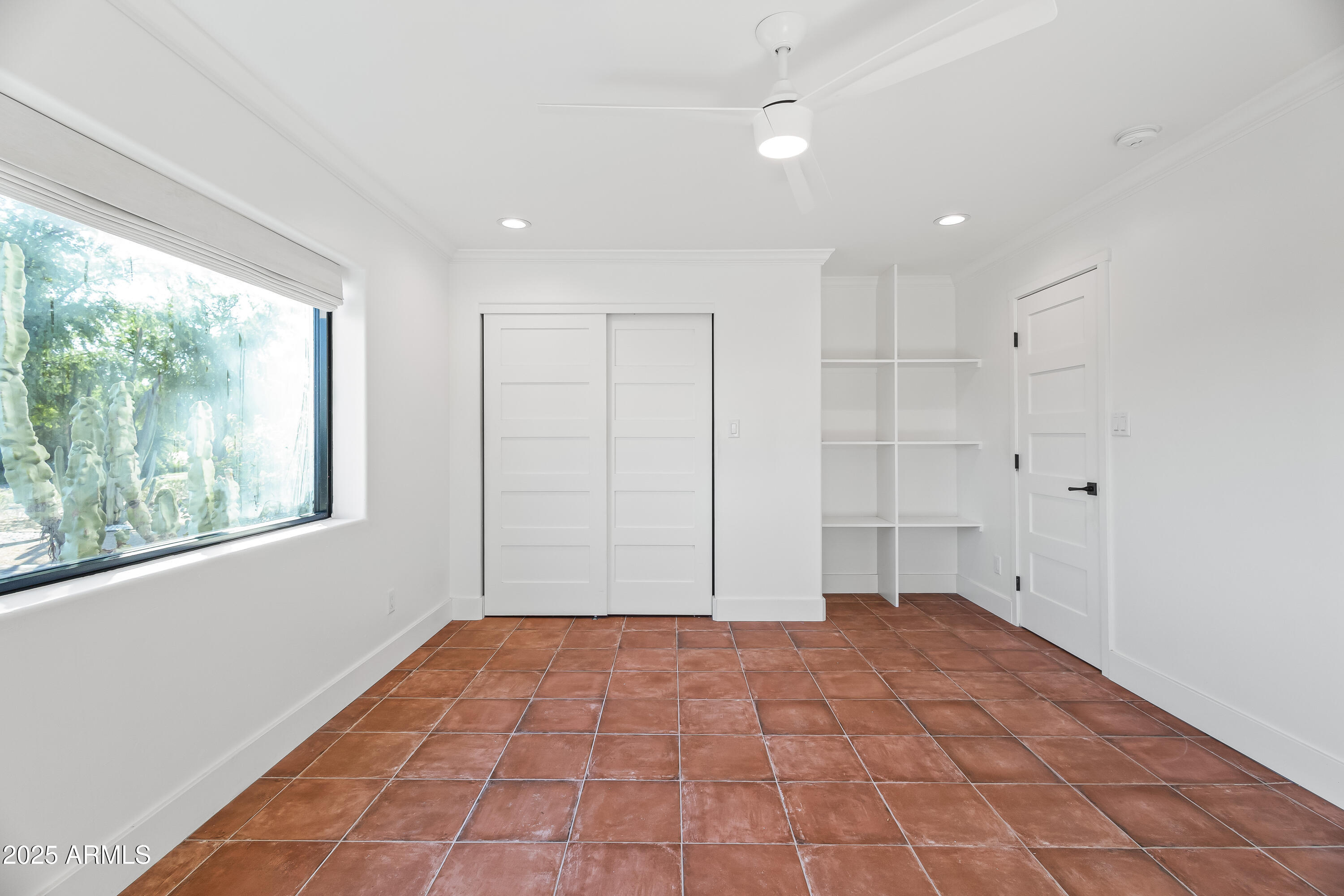 4142 E STANFORD Drive