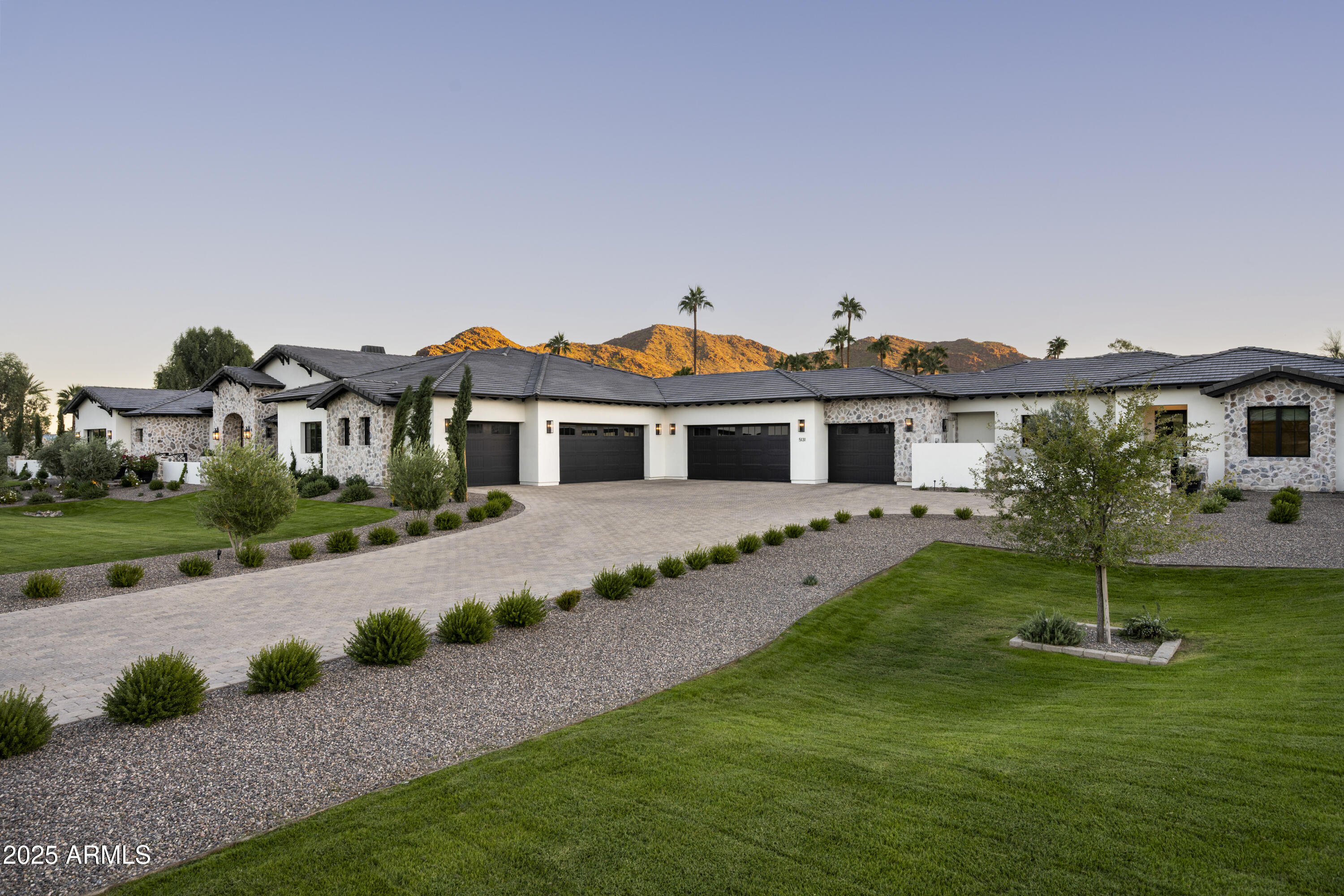 5131 E BUTLER Drive