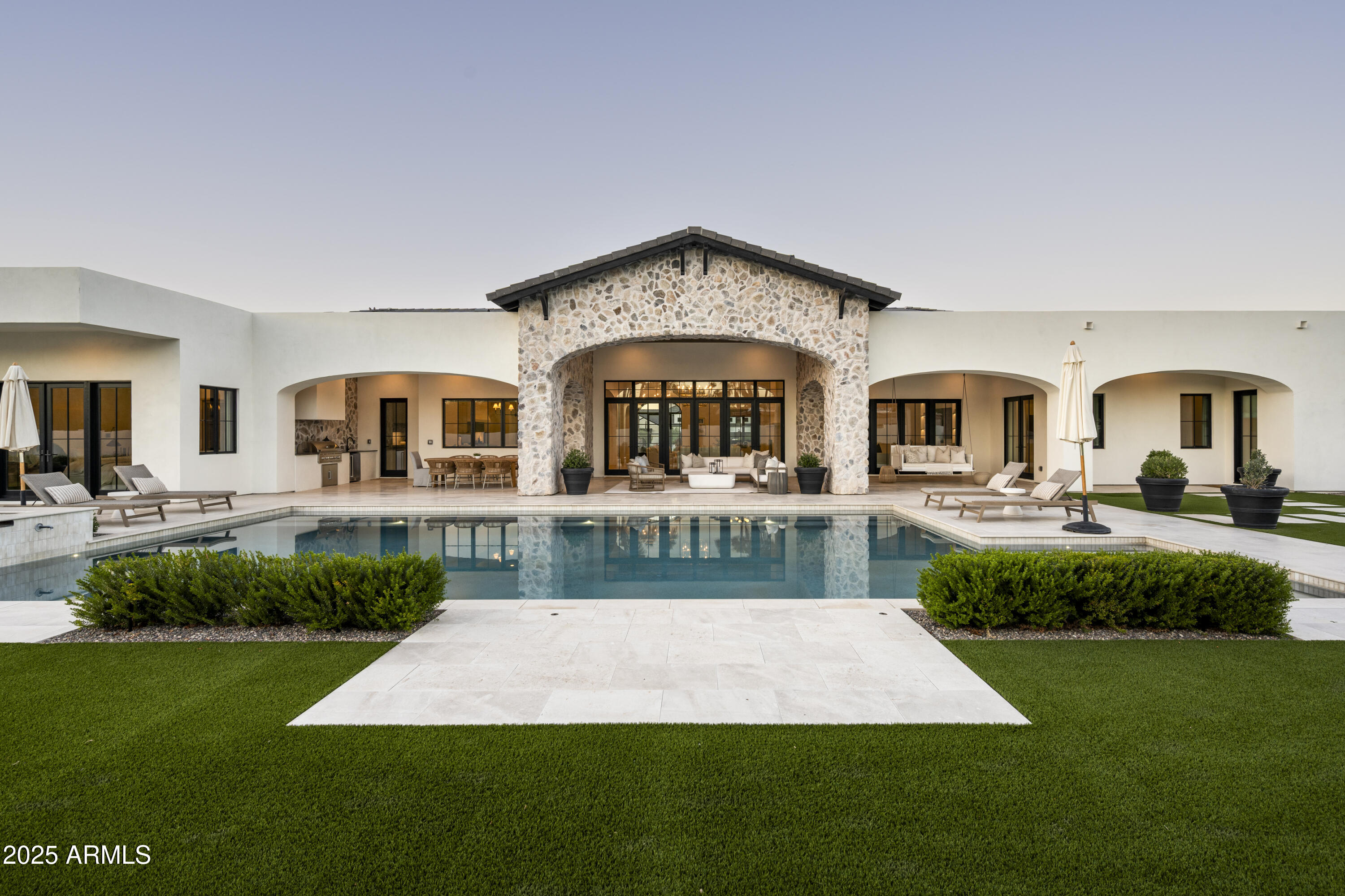 5131 E BUTLER Drive