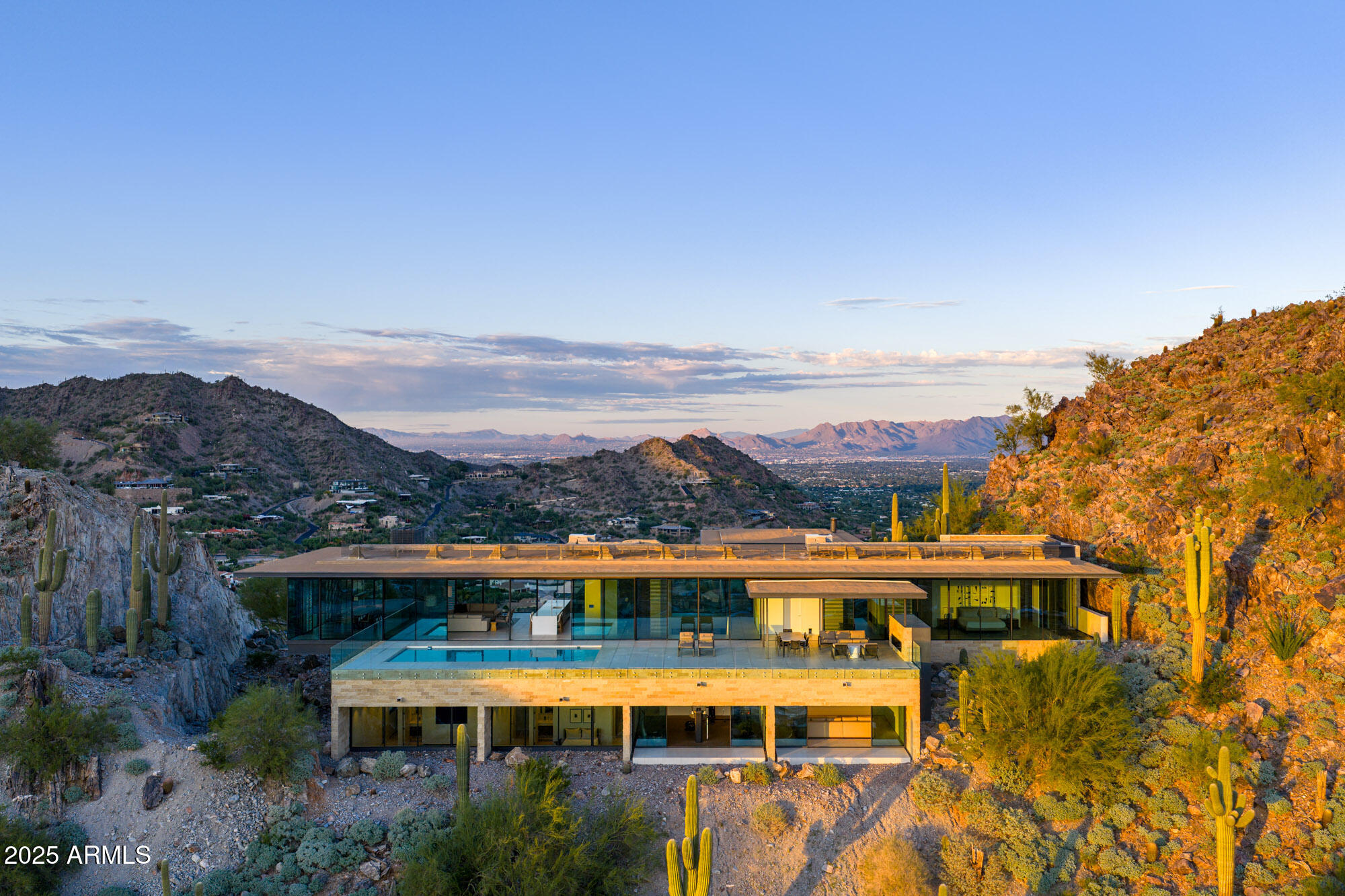 4301 E UPPER RIDGE Way