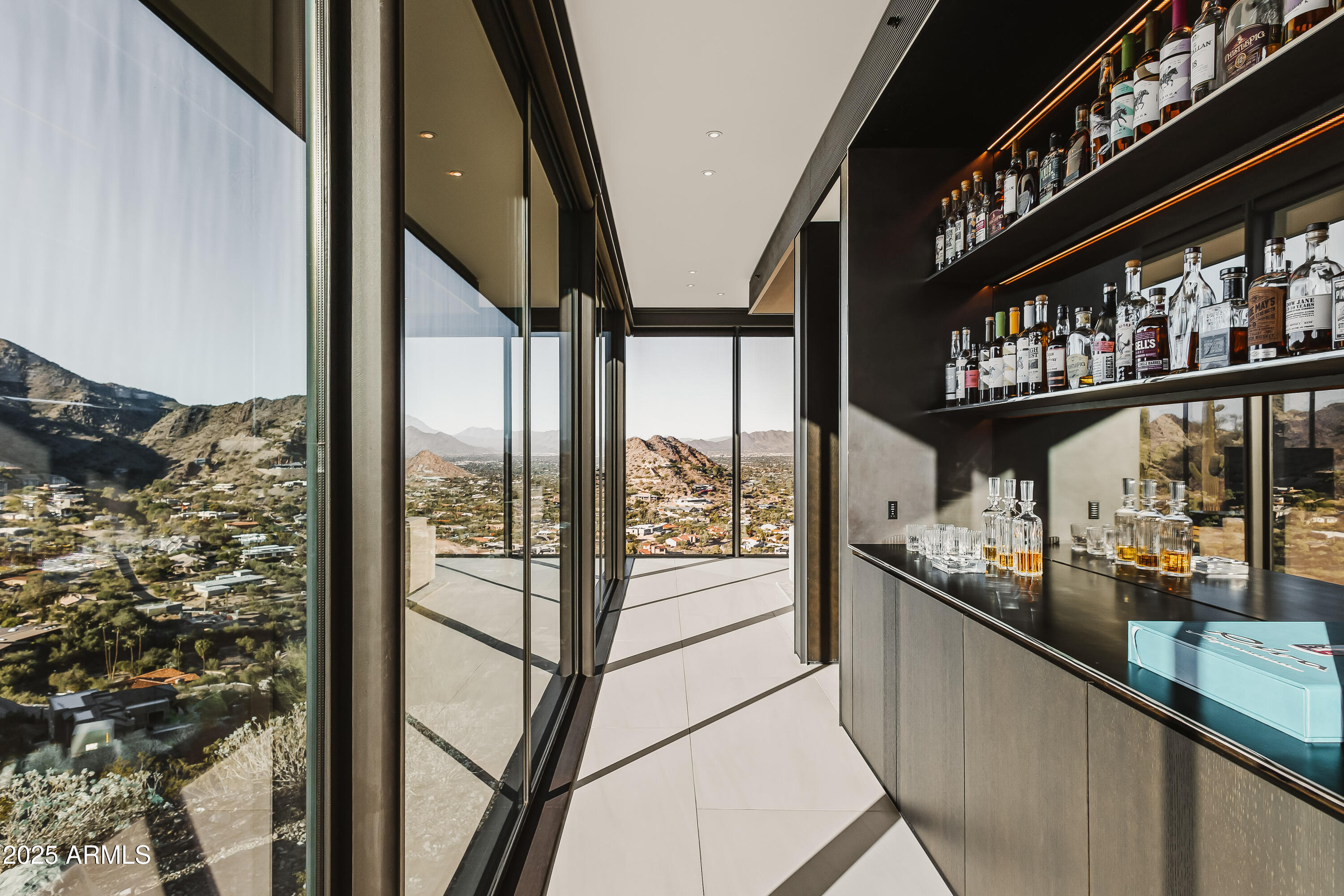 4301 E UPPER RIDGE Way