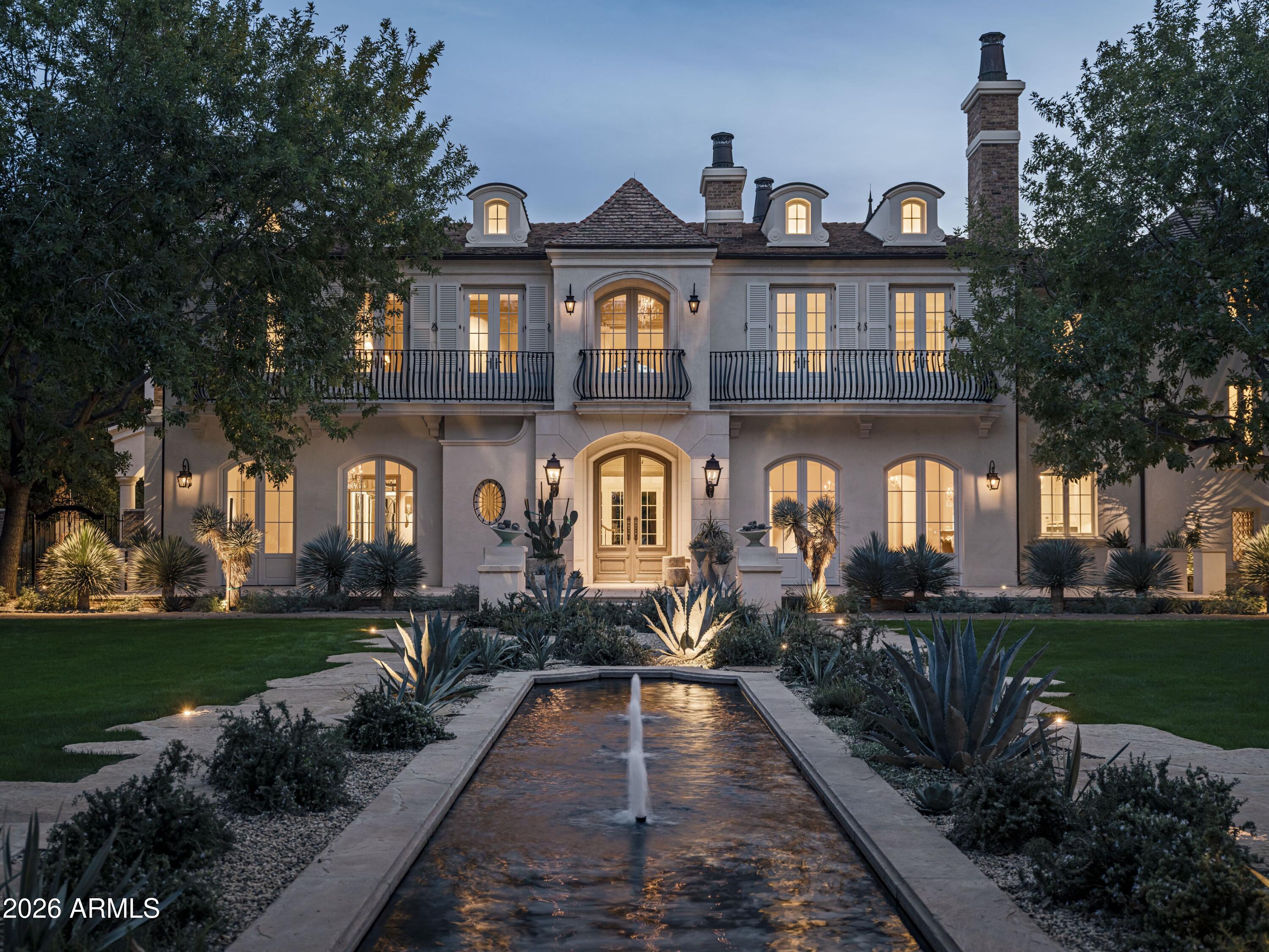 6415 E EXETER Boulevard