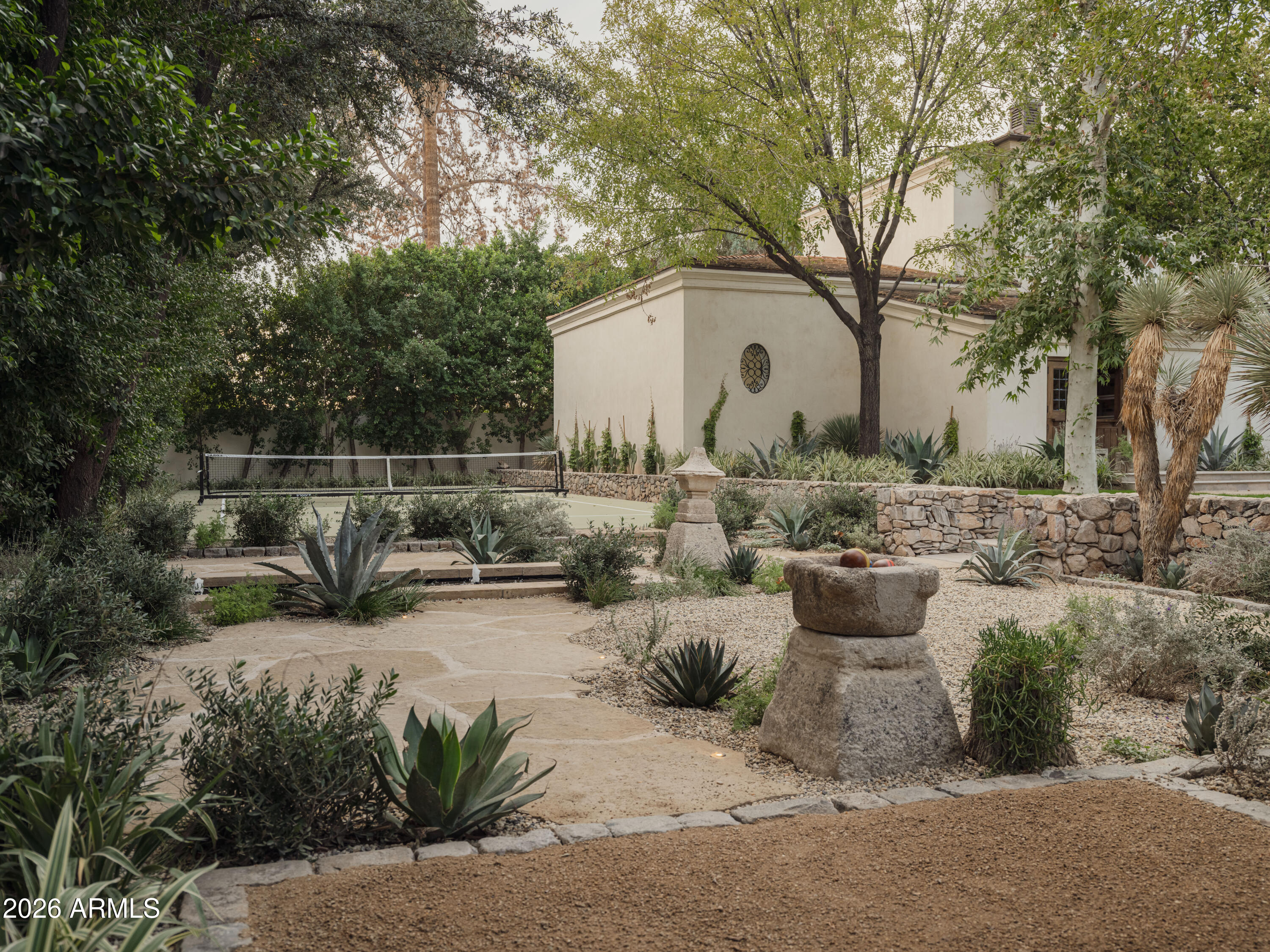 6415 E EXETER Boulevard