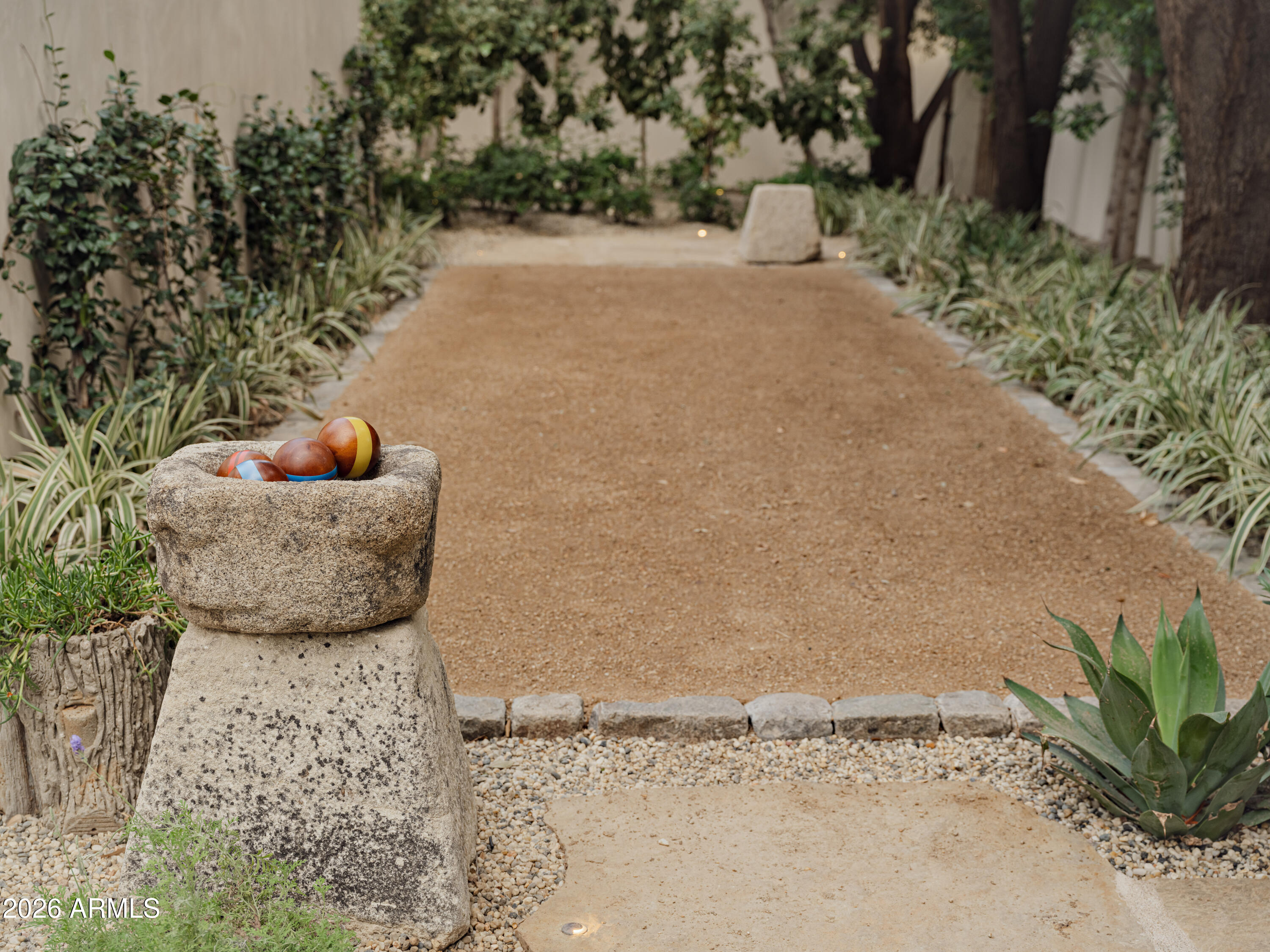 6415 E EXETER Boulevard