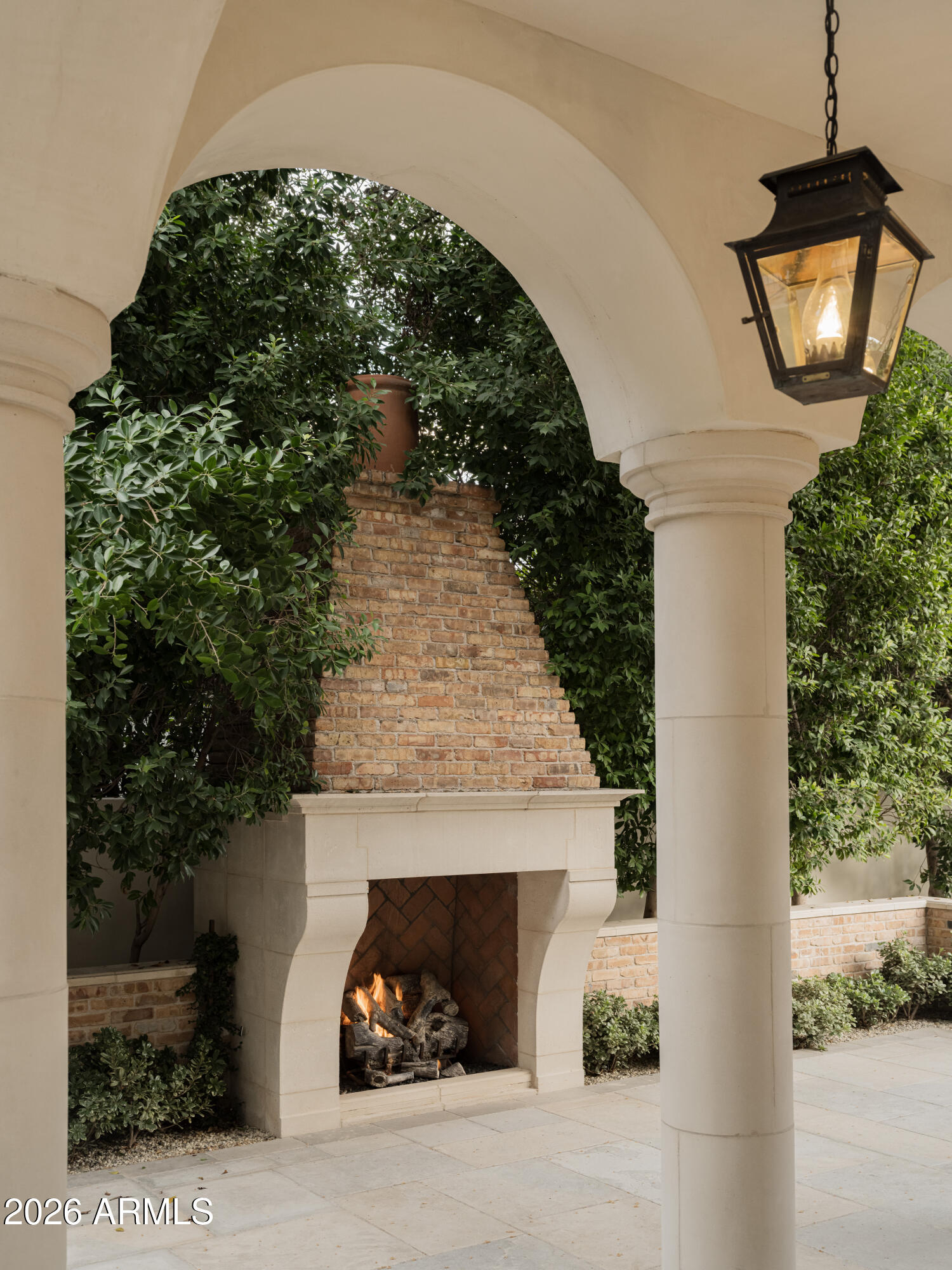 6415 E EXETER Boulevard