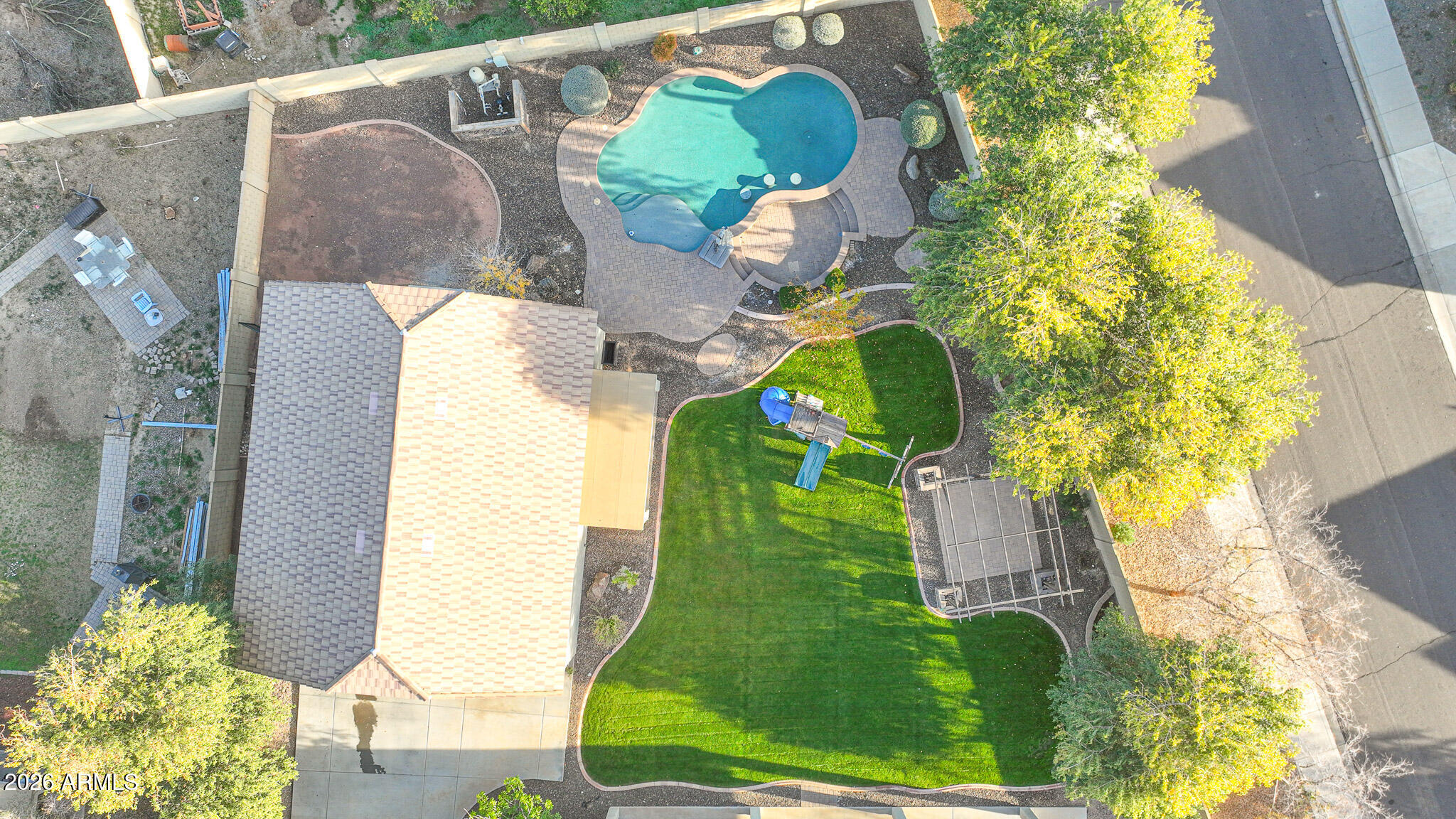 18136 W LAS PALMARITAS Drive