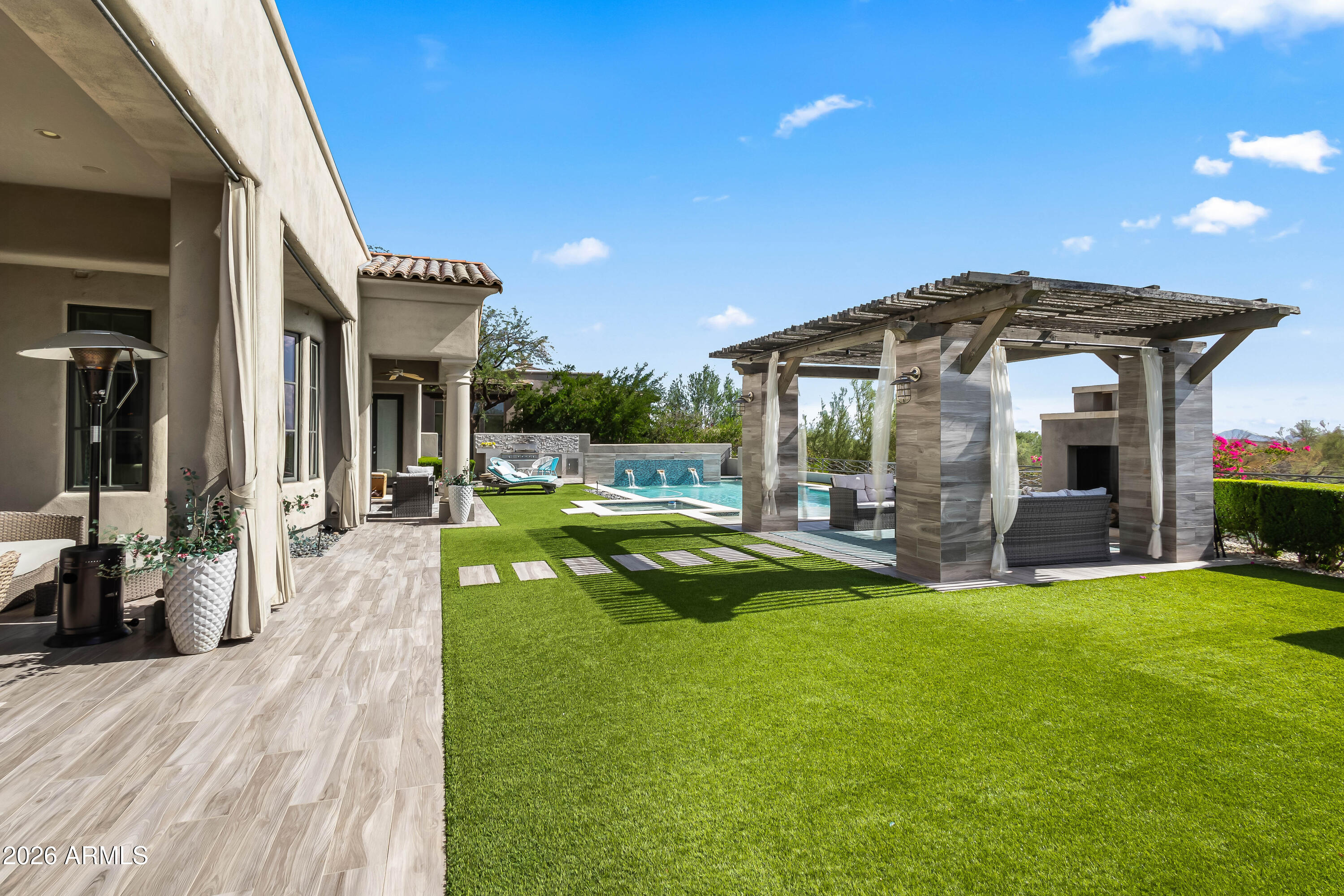 9290 E THOMPSON PEAK Parkway 102