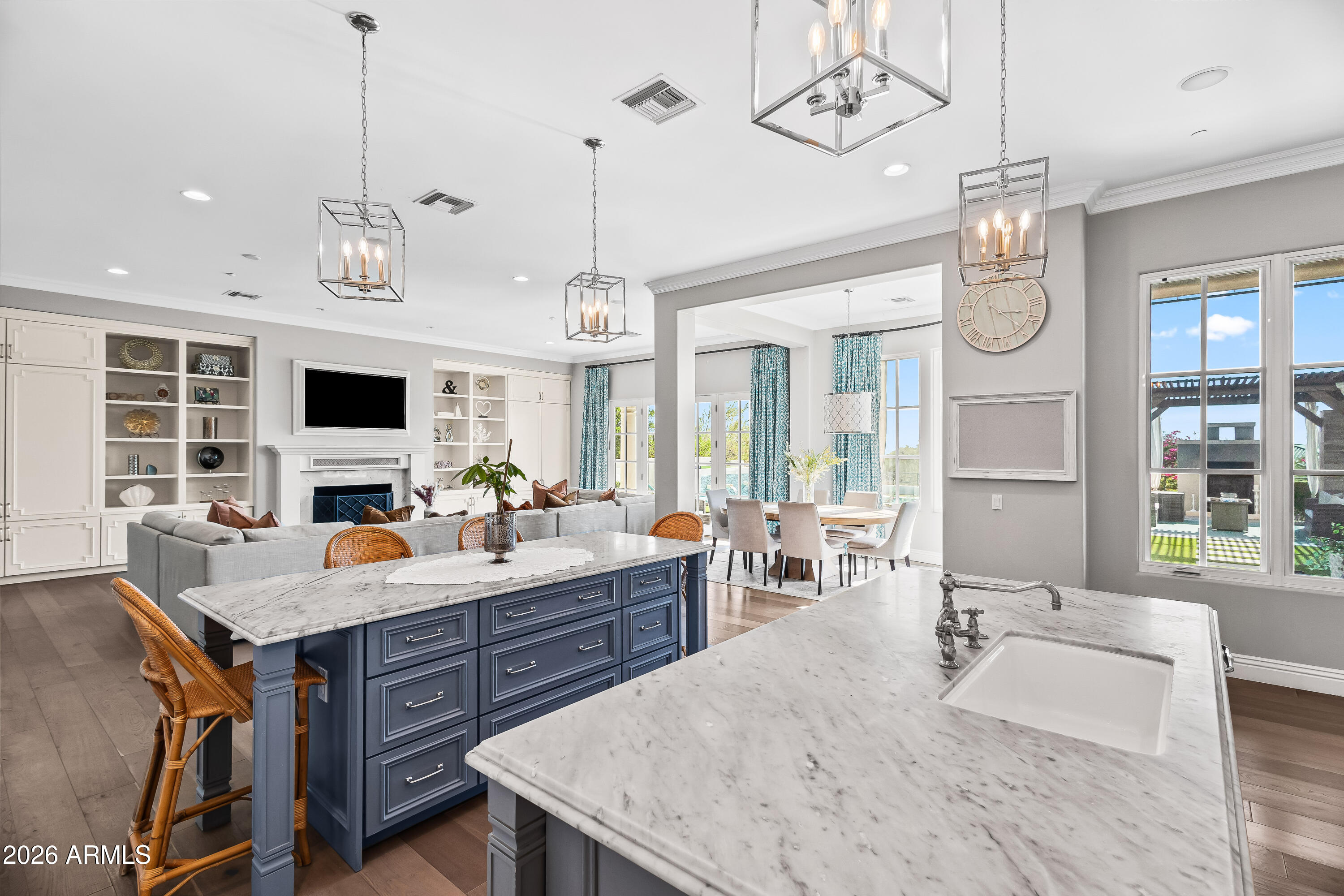 9290 E THOMPSON PEAK Parkway 102