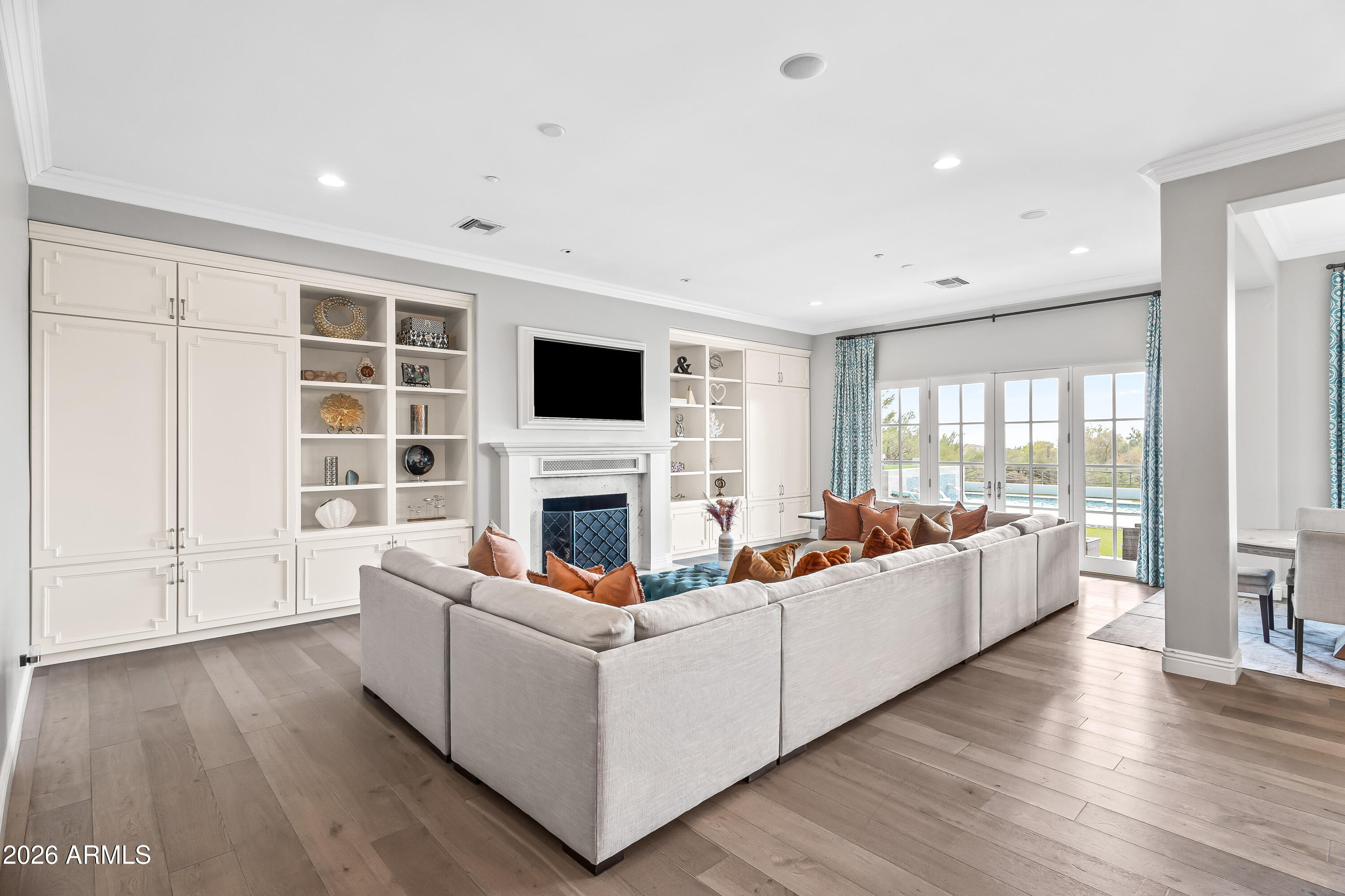 9290 E THOMPSON PEAK Parkway 102