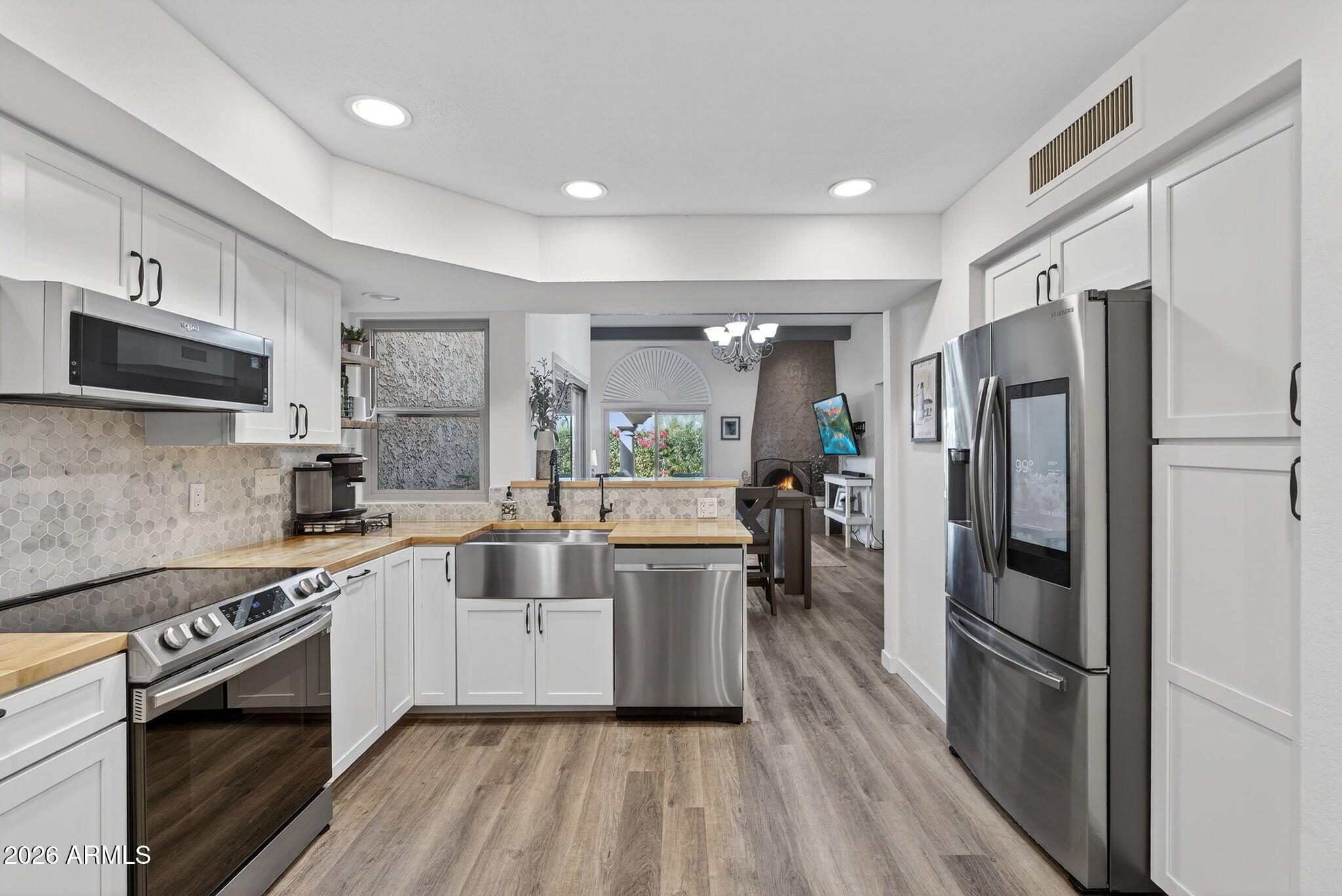 7984 E CACTUS WREN Road