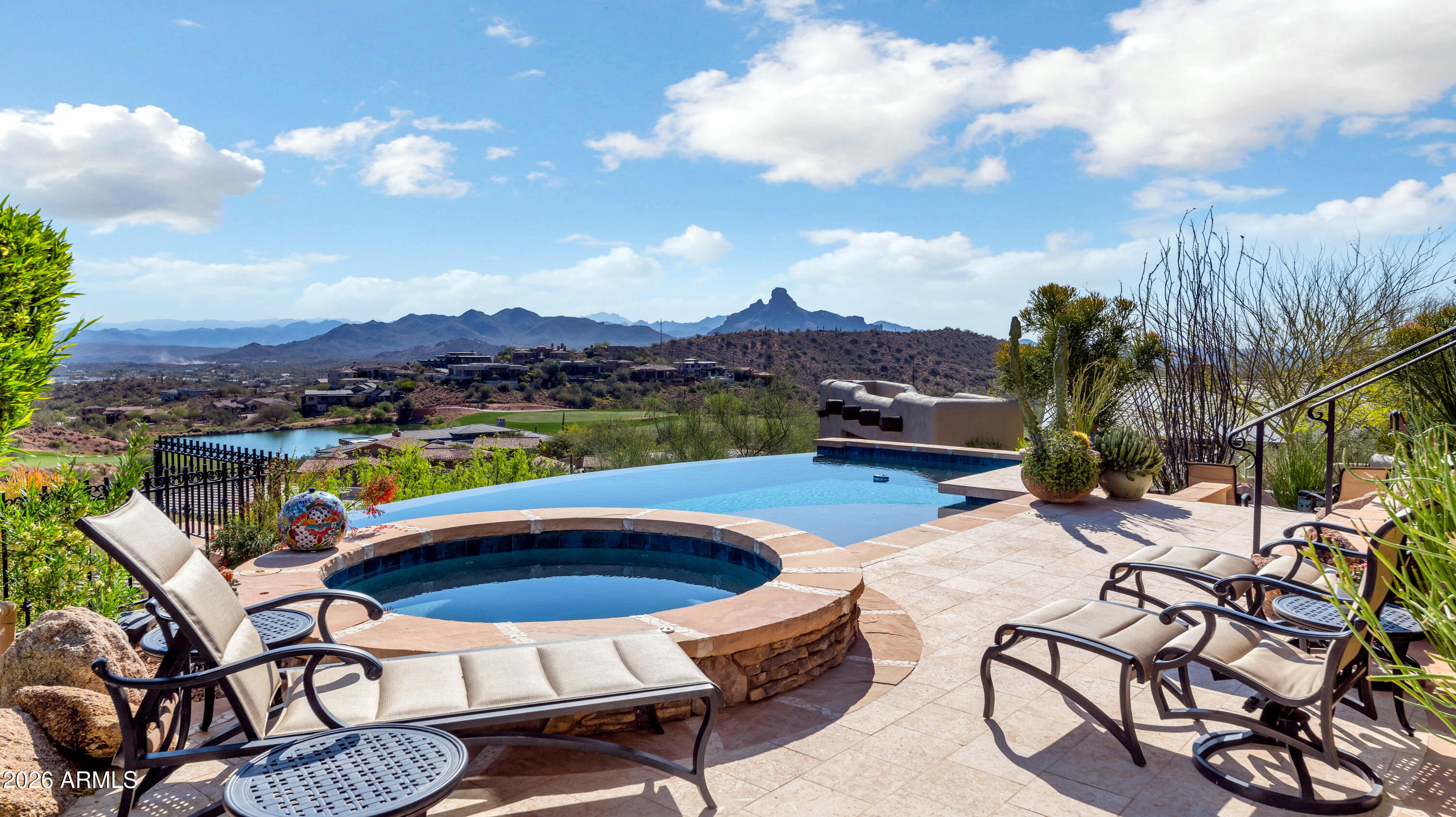 9410 N LAVA BLUFF Trail
