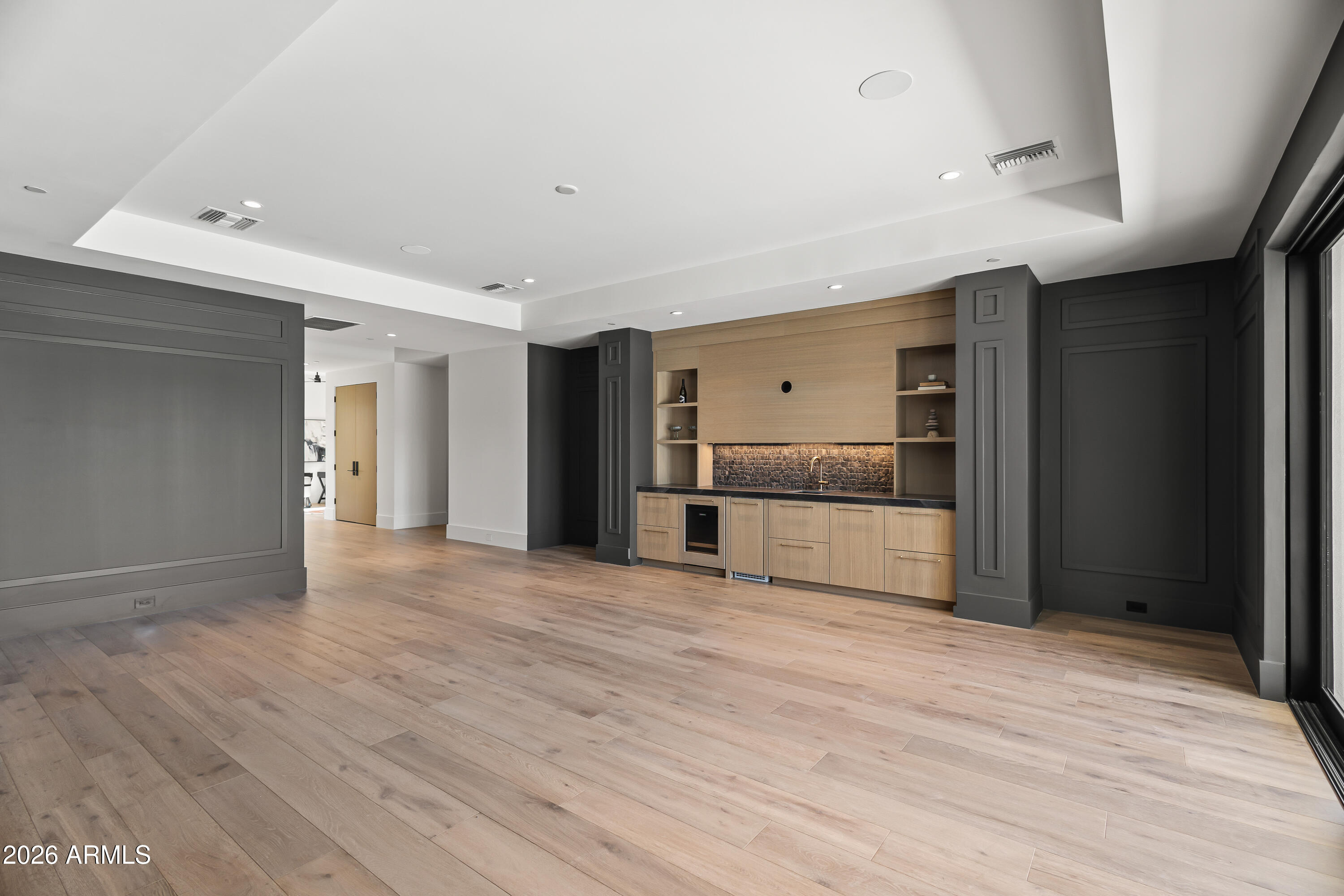 5225 E MOCKINGBIRD Lane