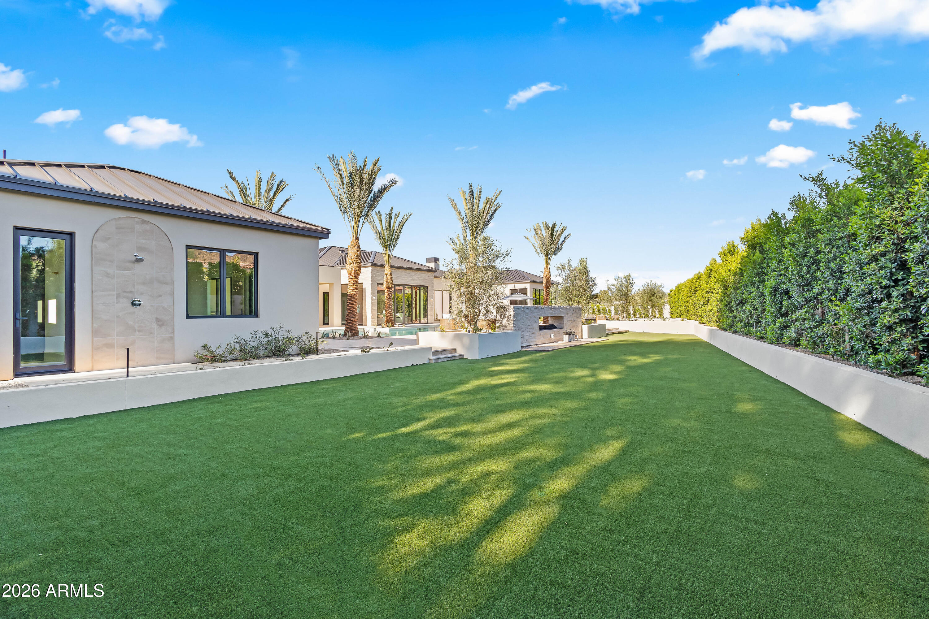 5225 E MOCKINGBIRD Lane