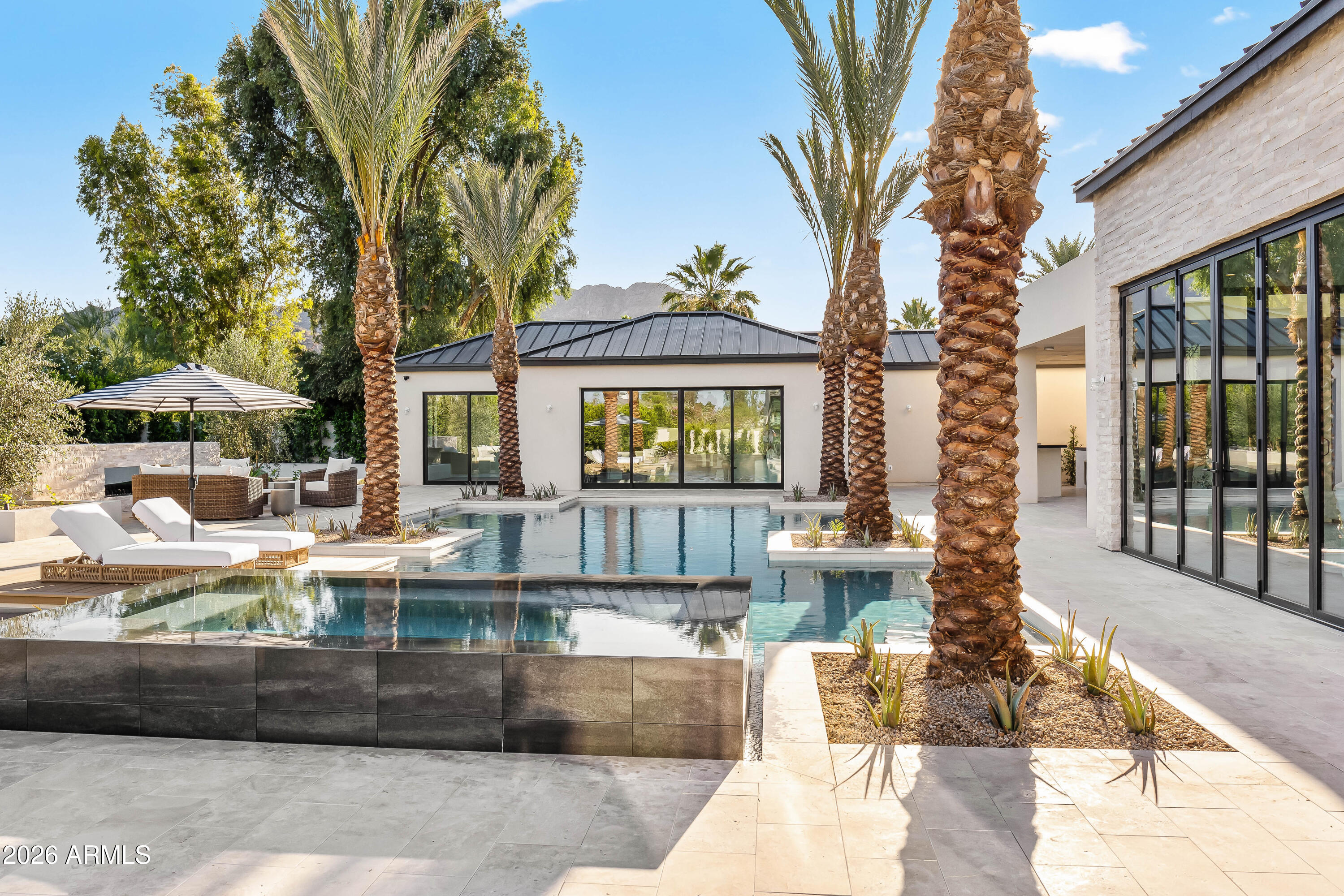 5225 E MOCKINGBIRD Lane