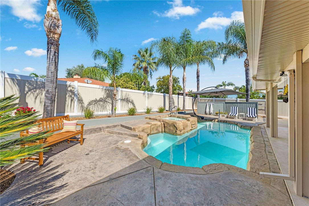 23216 Continental Drive
