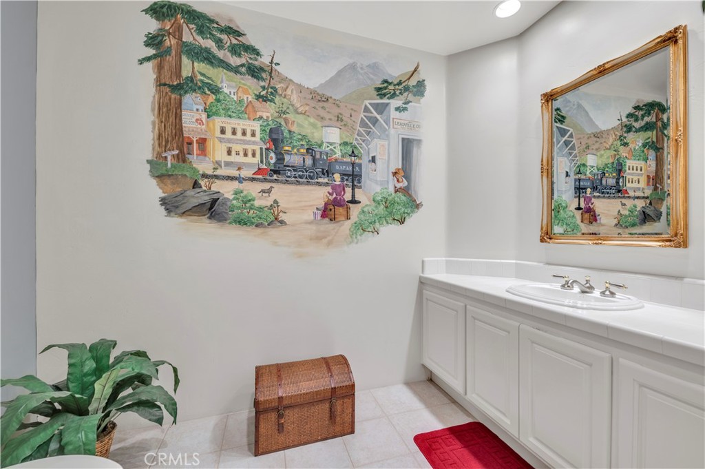 21410 Avenida De Arboles