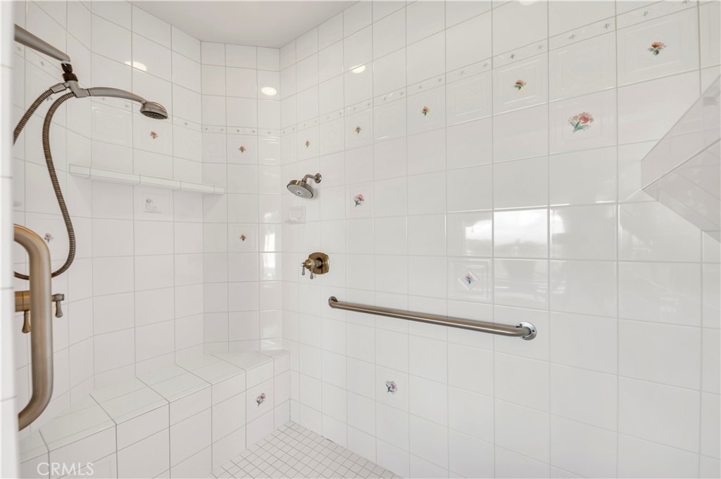 21410 Avenida De Arboles