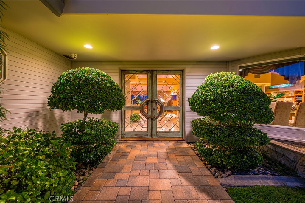 21410 Avenida De Arboles