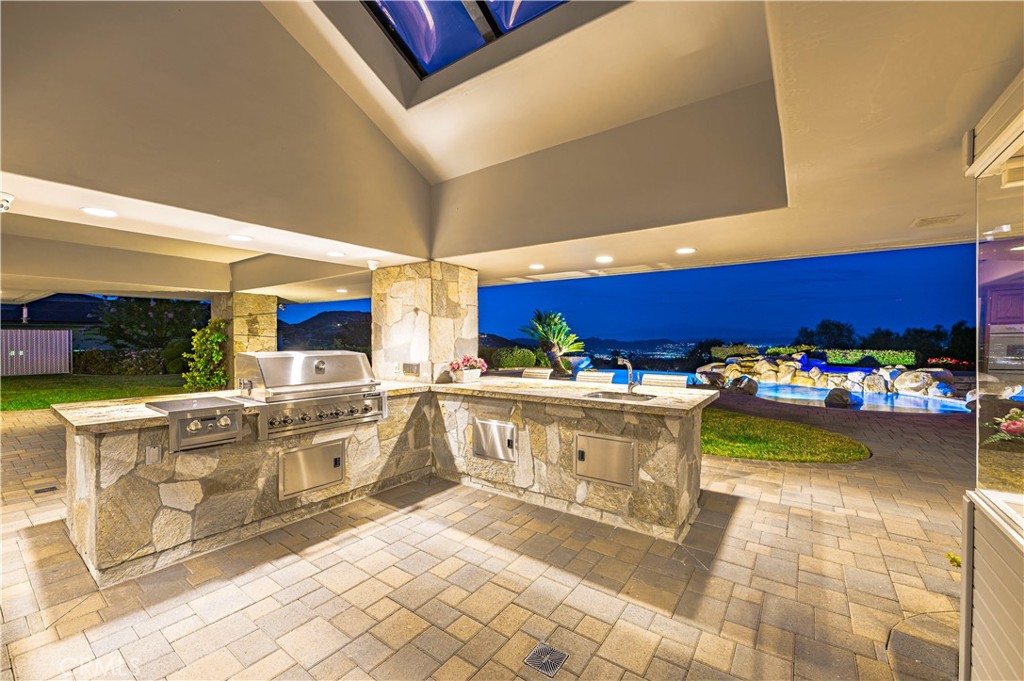 21410 Avenida De Arboles