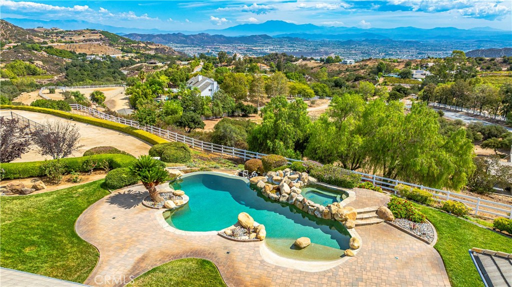 21410 Avenida De Arboles