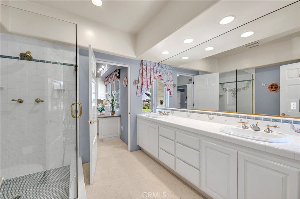 21410 Avenida De Arboles