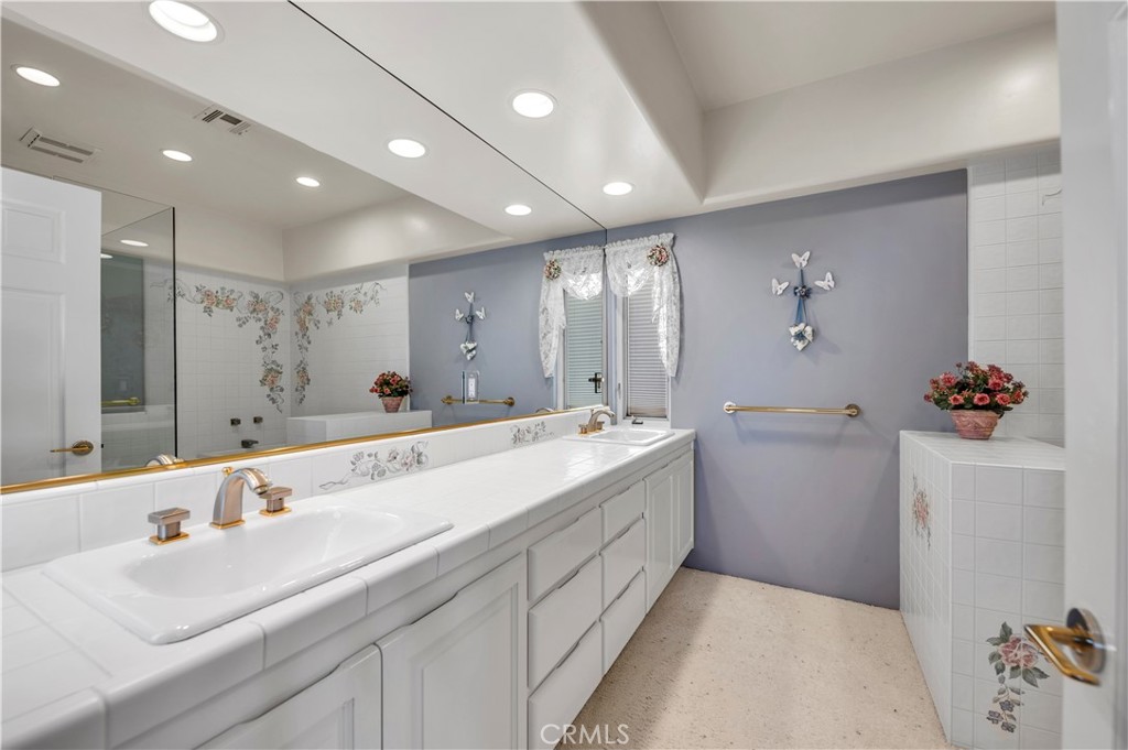 21410 Avenida De Arboles