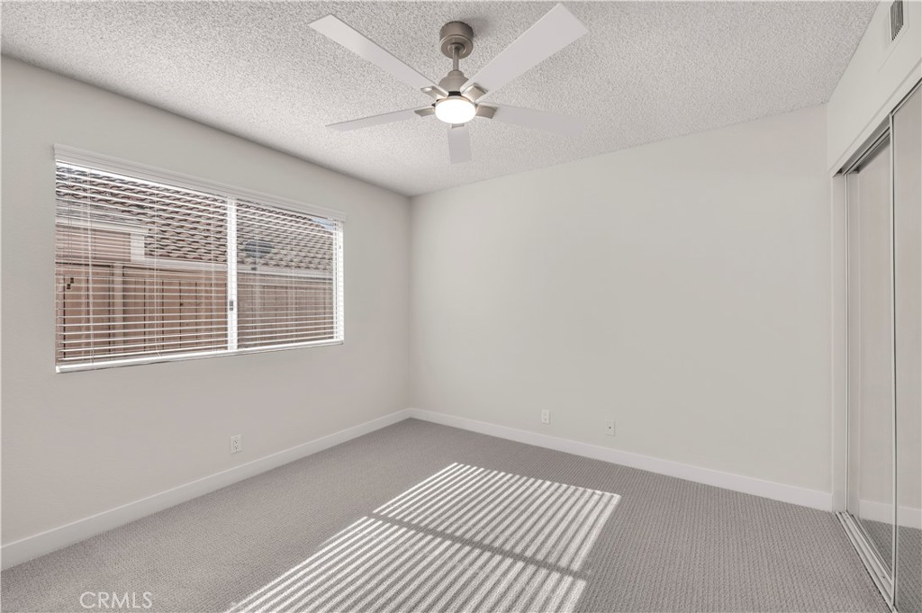 29296 Knoll Court