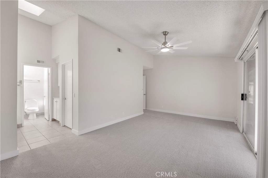 29296 Knoll Court