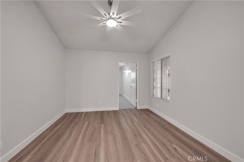 29296 Knoll Court