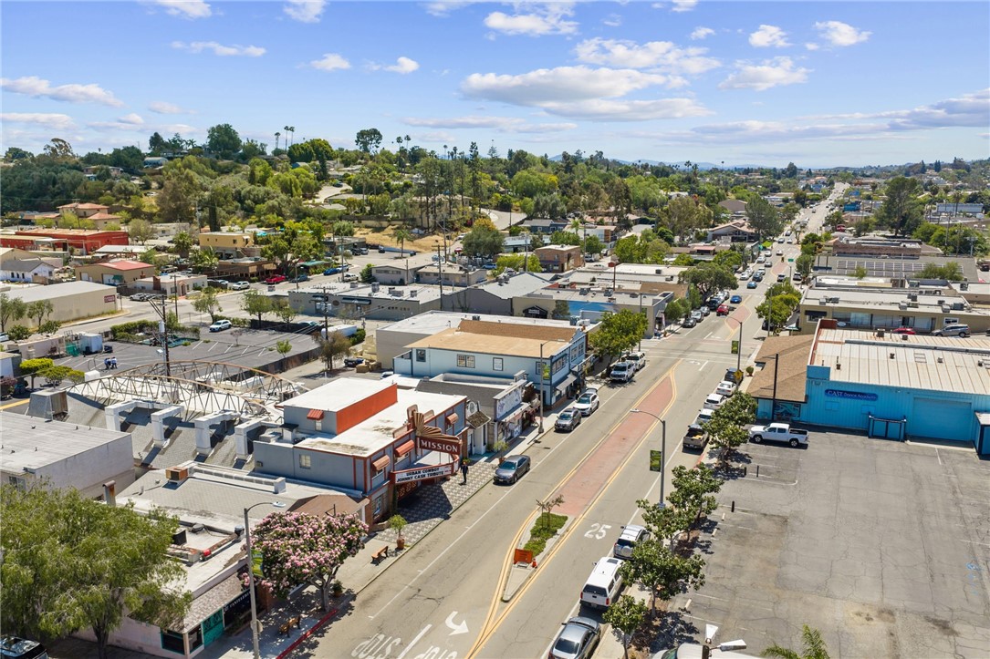 801 La Palma Drive