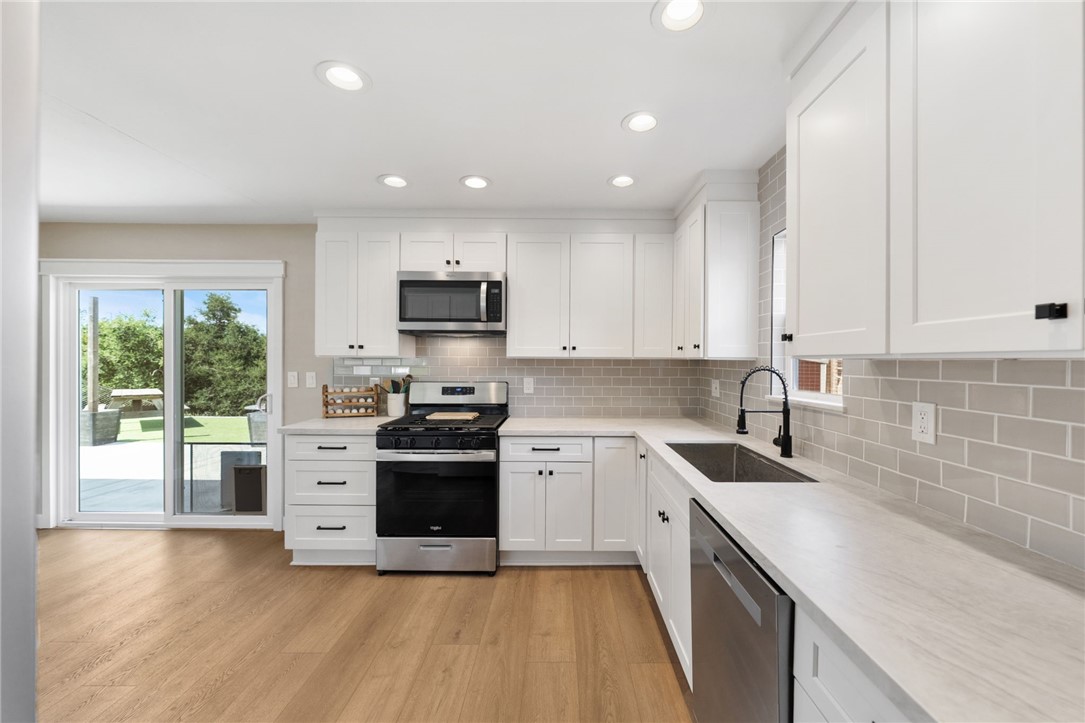 801 La Palma Drive