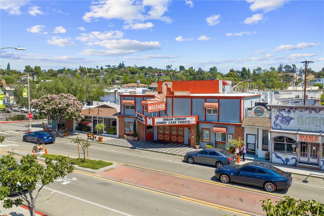 801 La Palma Drive