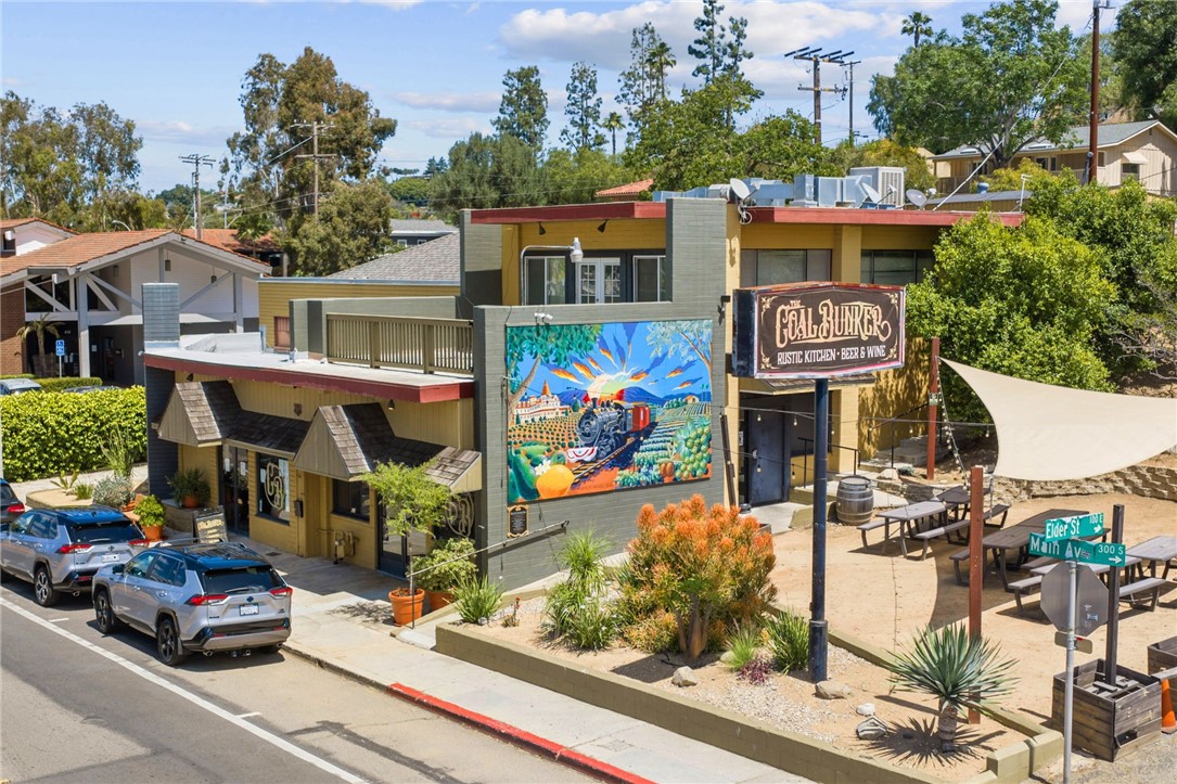 801 La Palma Drive