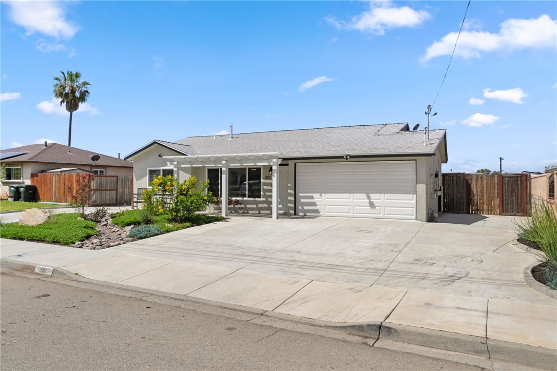 801 La Palma Drive