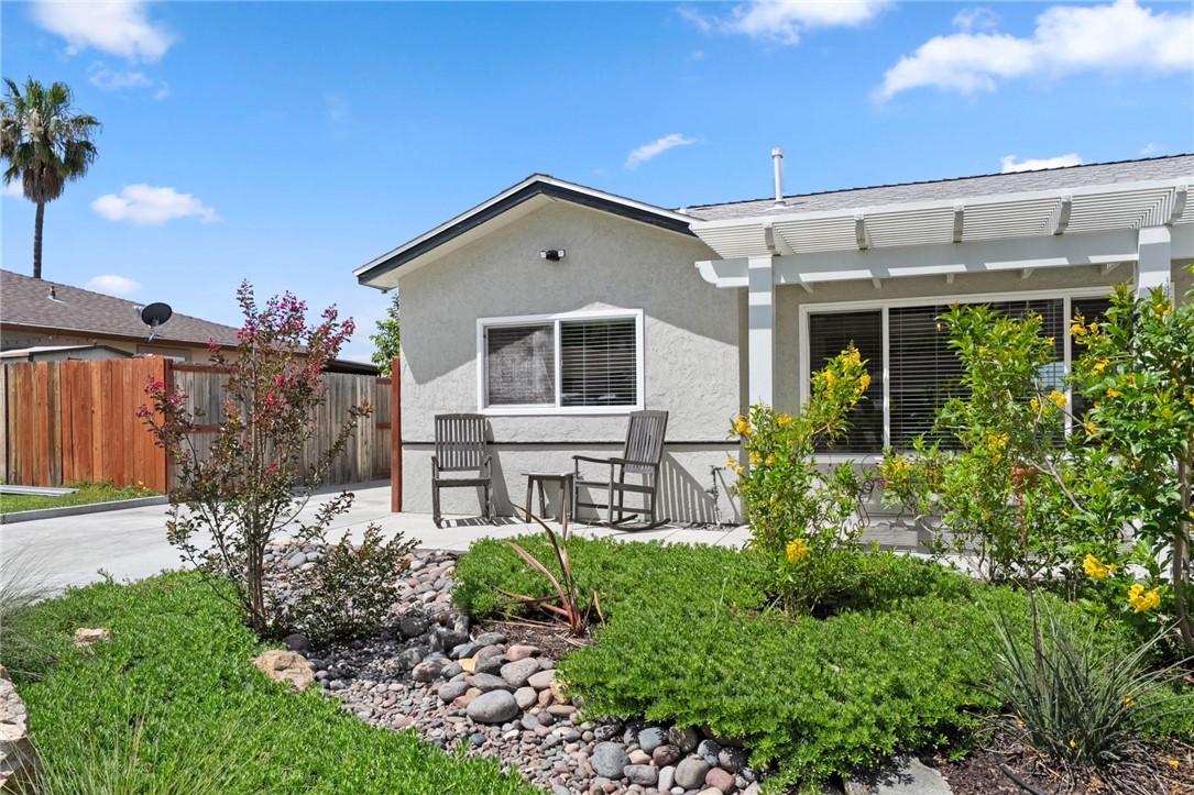 801 La Palma Drive