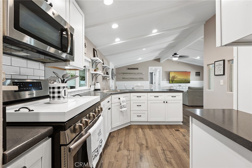 40914 Laredo Trail