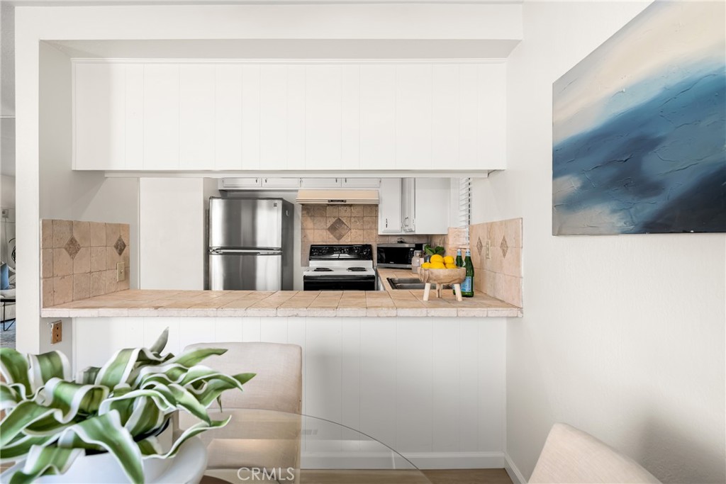 24319 Canyon Lake Drive N 8