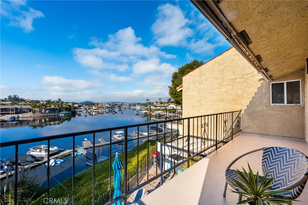 24319 Canyon Lake Drive N 8