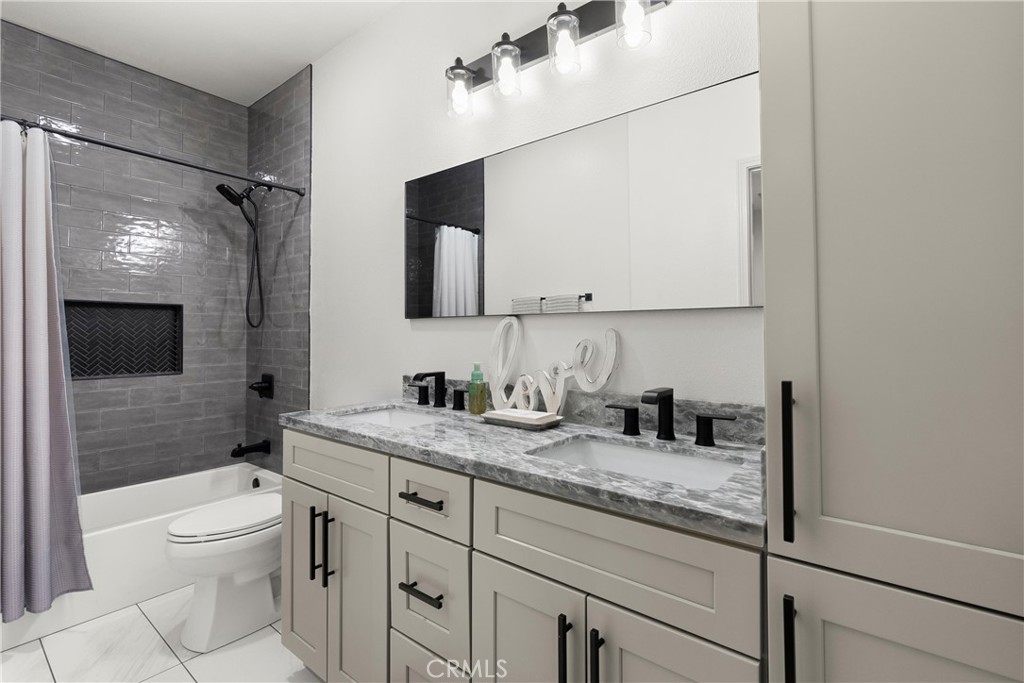 30709 Long Point Drive