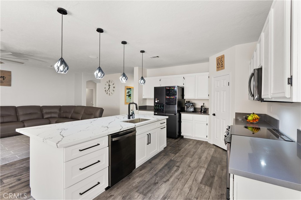 30709 Long Point Drive