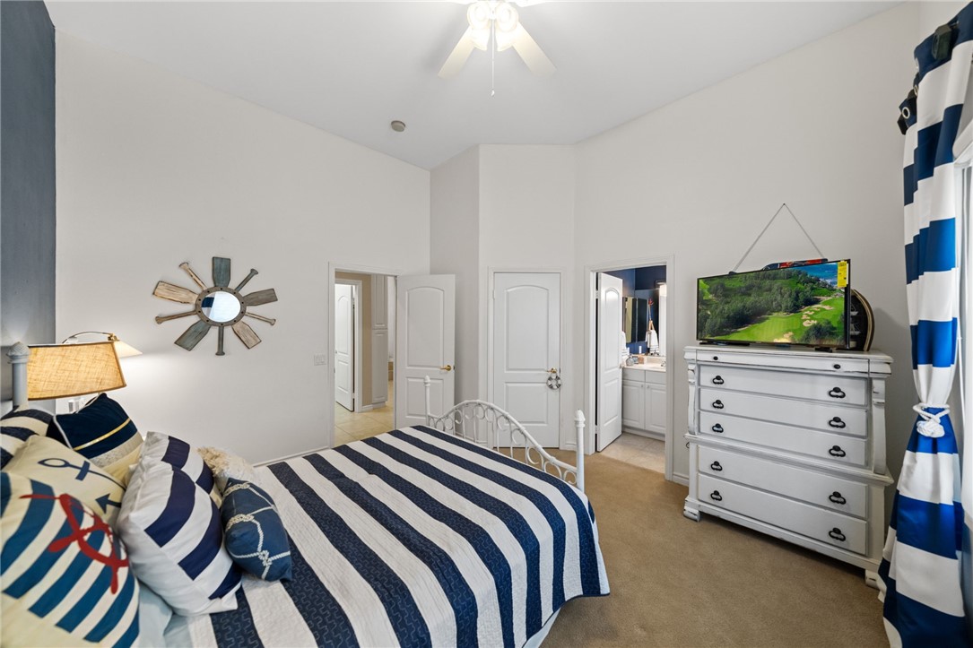 22001 Loch Lomond Drive